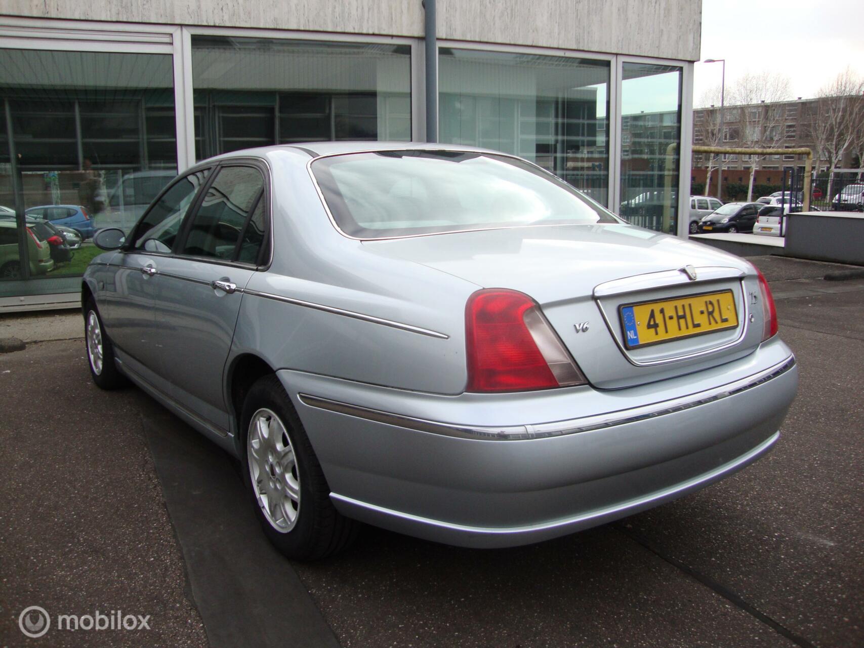 Foto van Rover 75