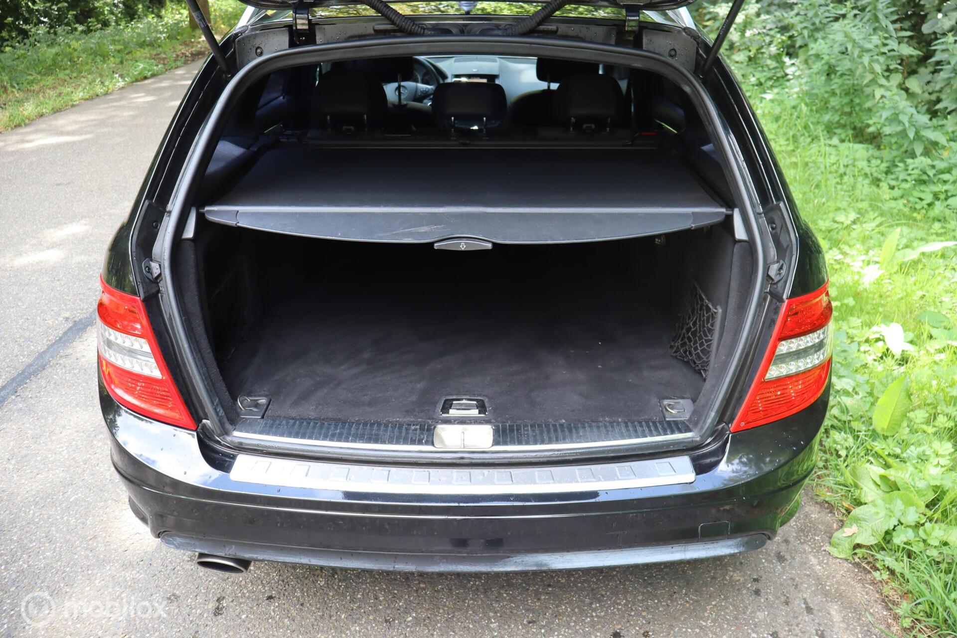 Foto van Mercedes-Benz C 200 Kompressor