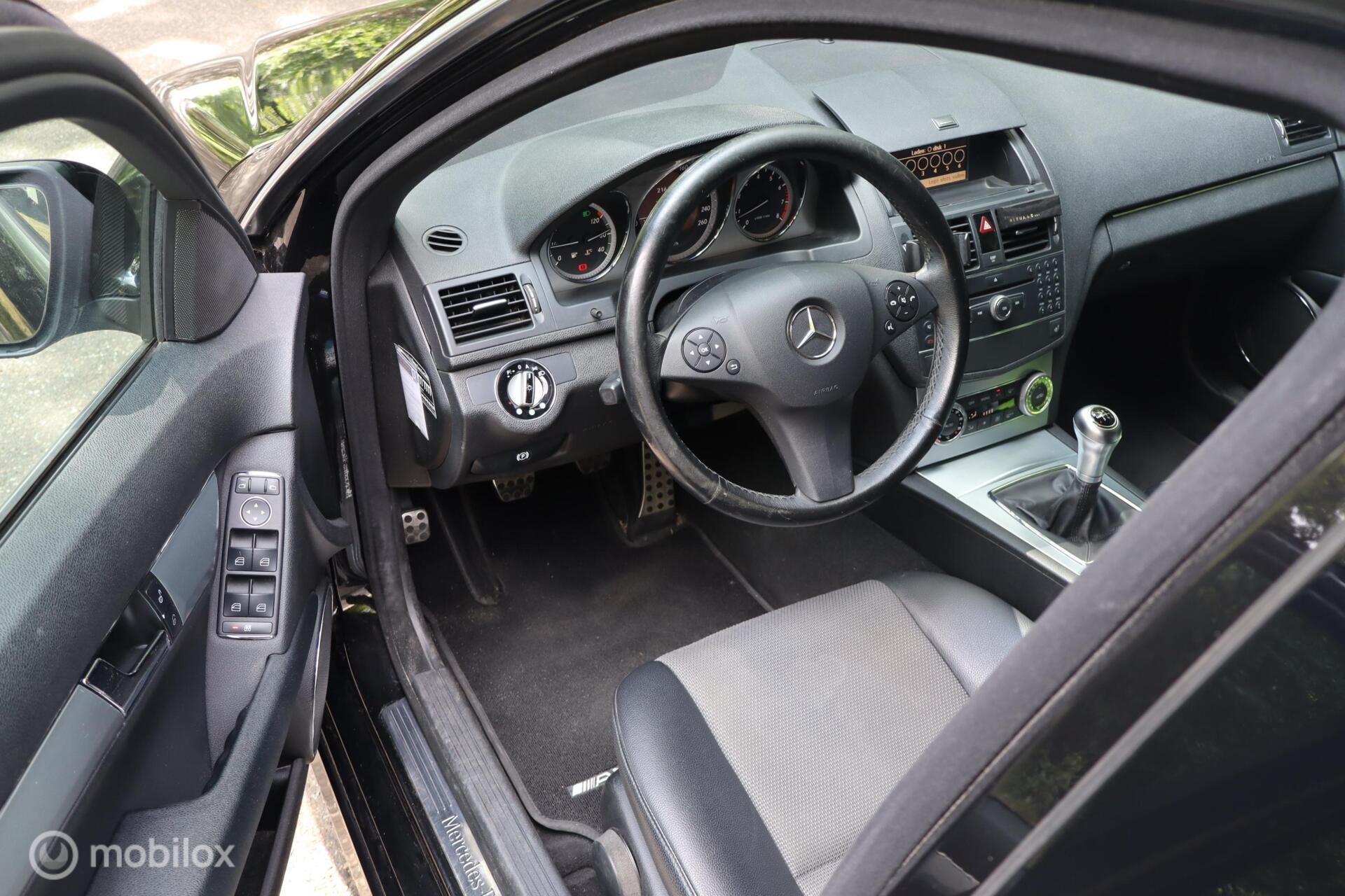 Foto van Mercedes-Benz C 200 Kompressor
