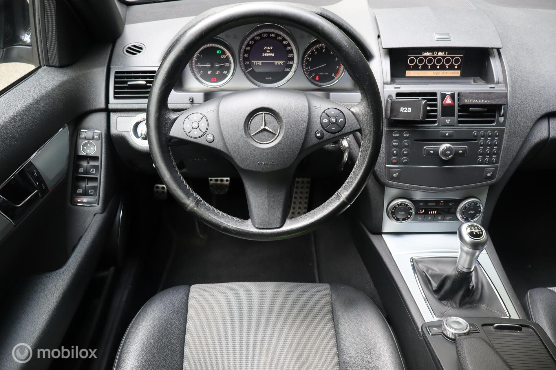 Foto van Mercedes-Benz C 200 Kompressor