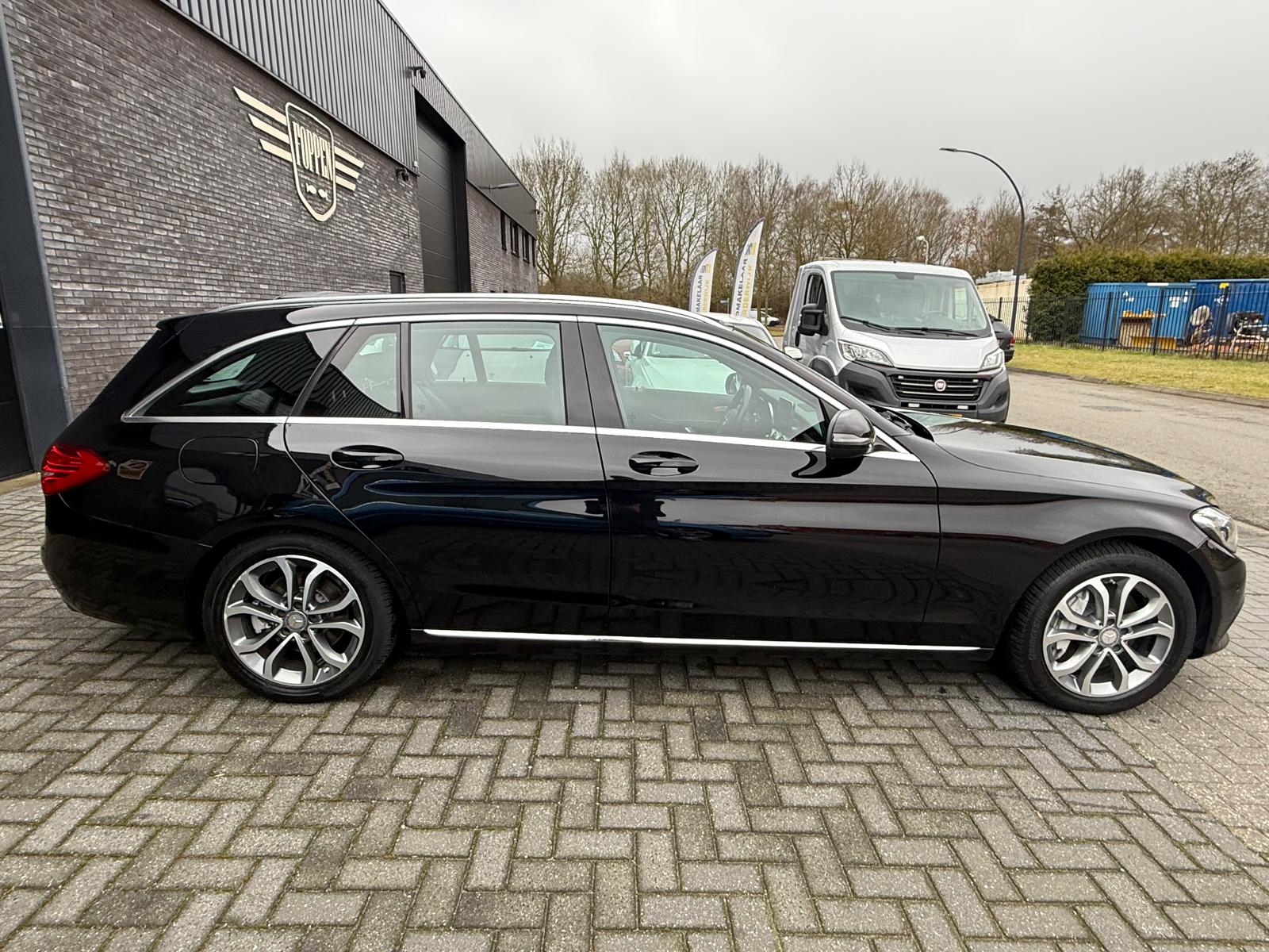 Foto van Mercedes-Benz C 350 E