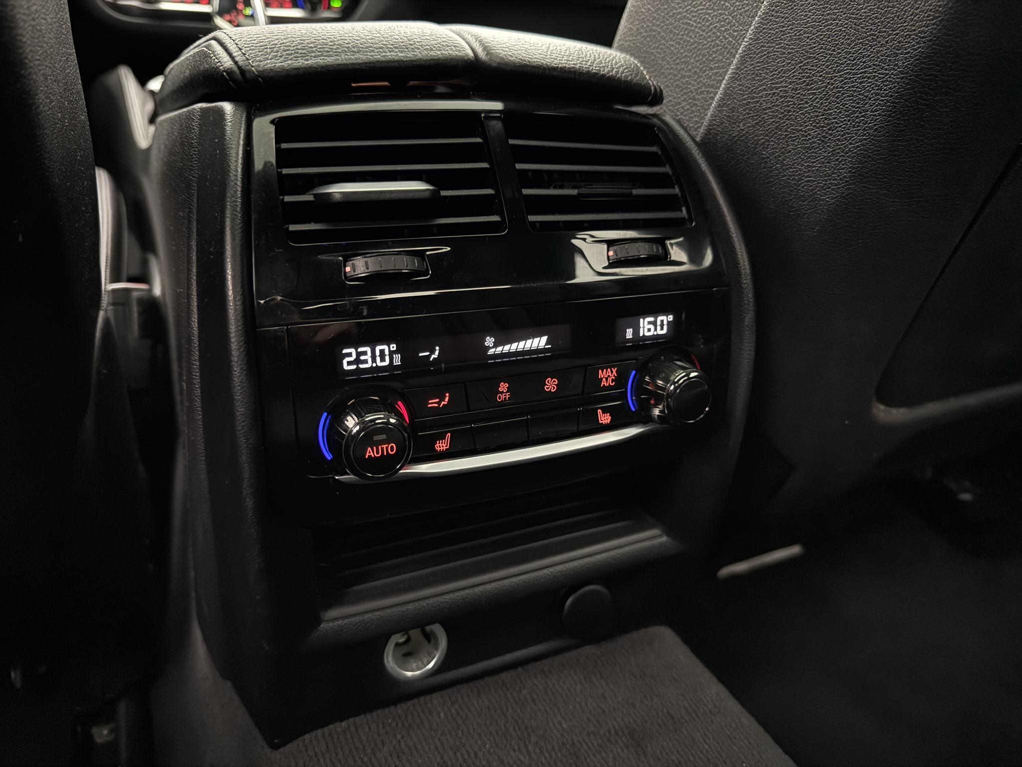 Foto van BMW M550i xDrive