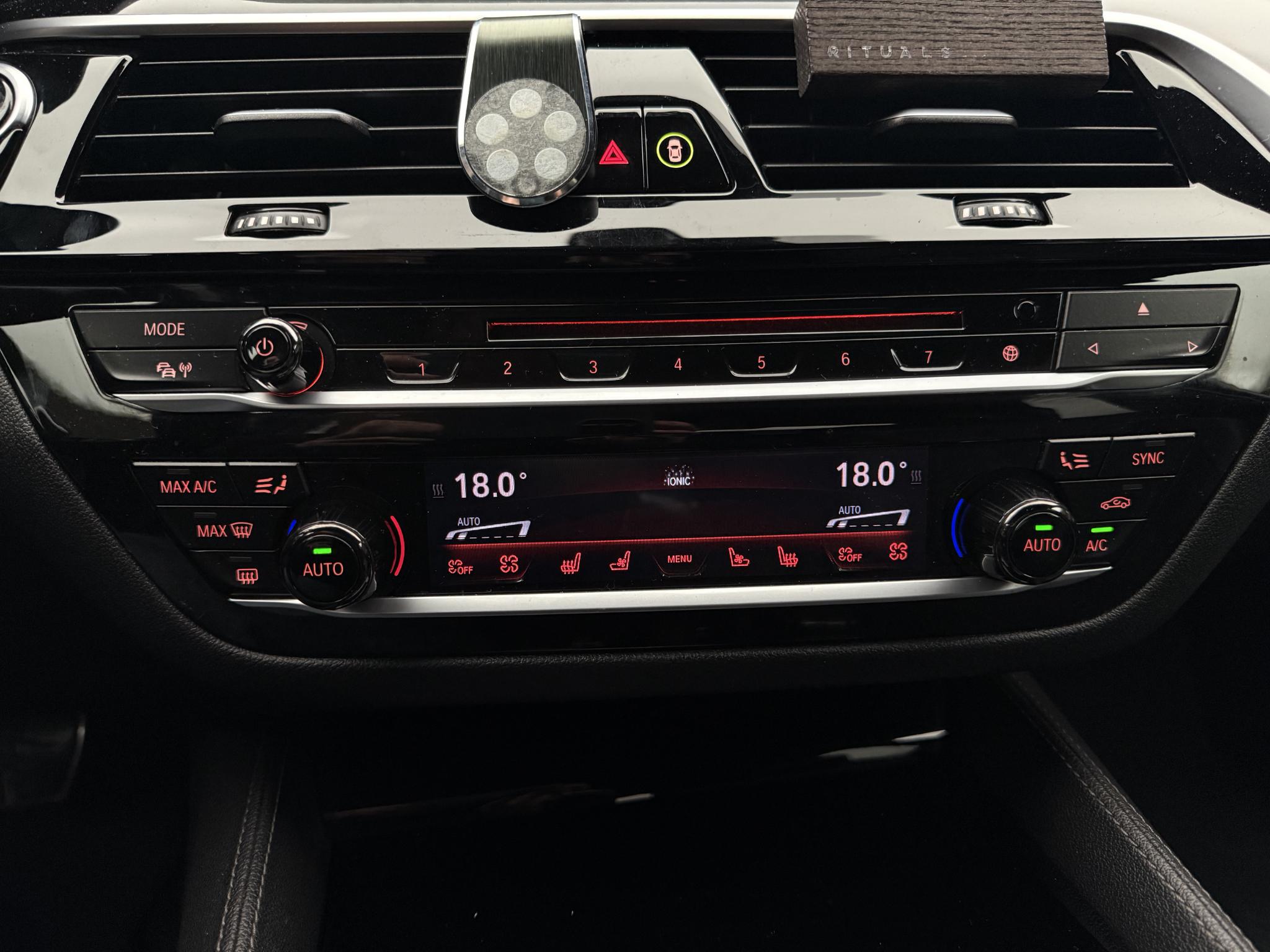 Foto van BMW M550i xDrive