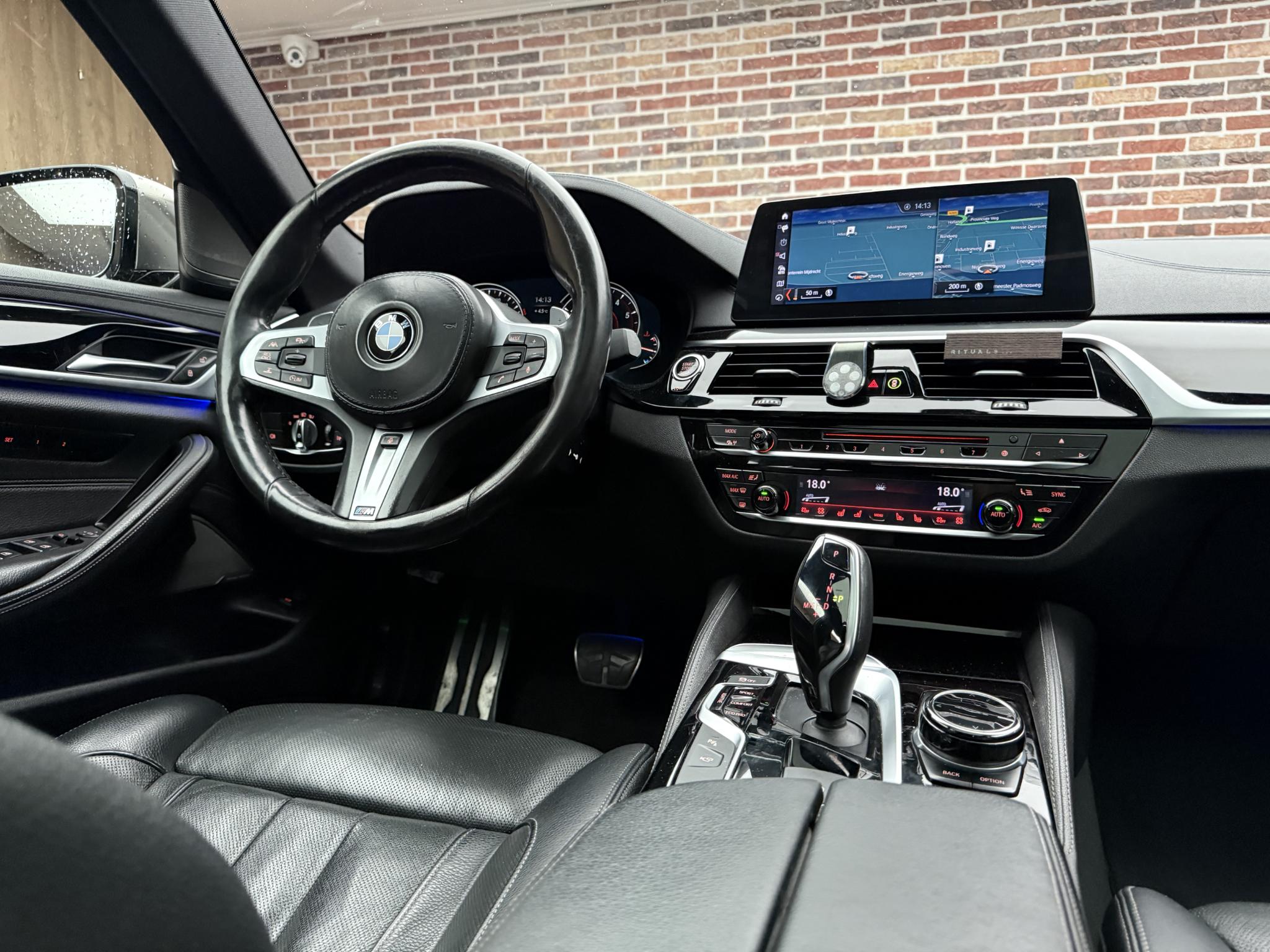 Foto van BMW M550i xDrive