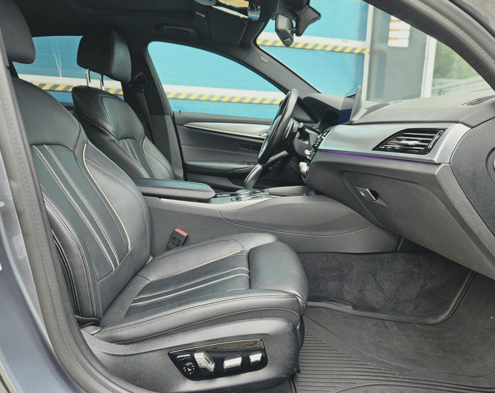 Foto van BMW 530e Iperformance