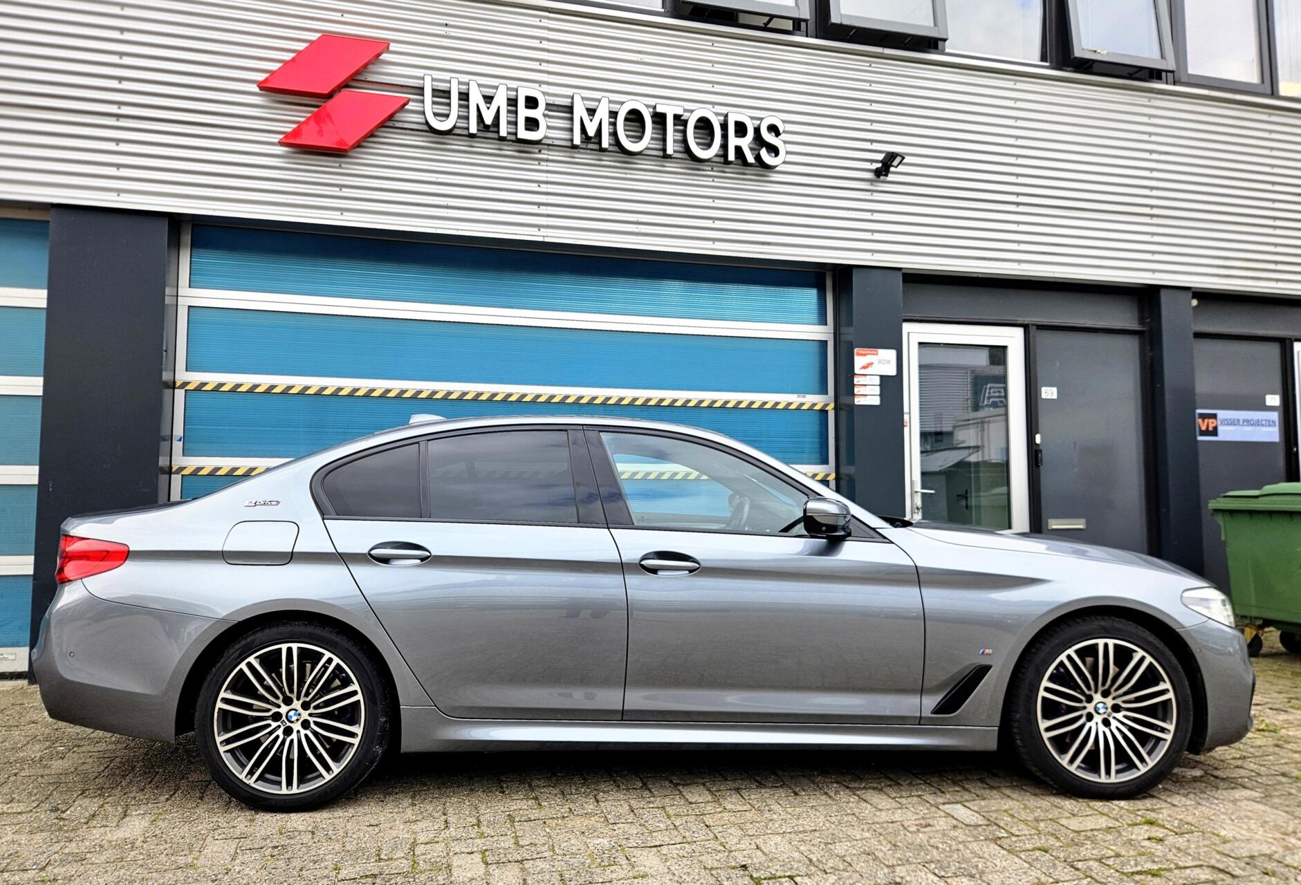 Foto van BMW 530e Iperformance