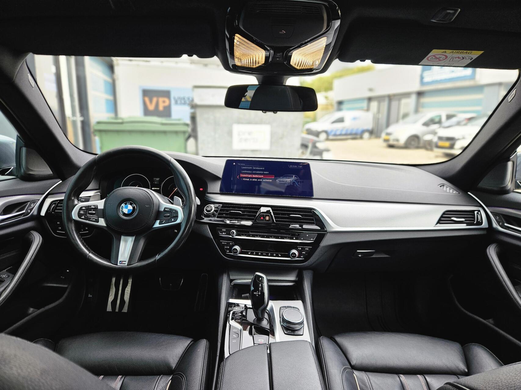 Foto van BMW 530e Iperformance