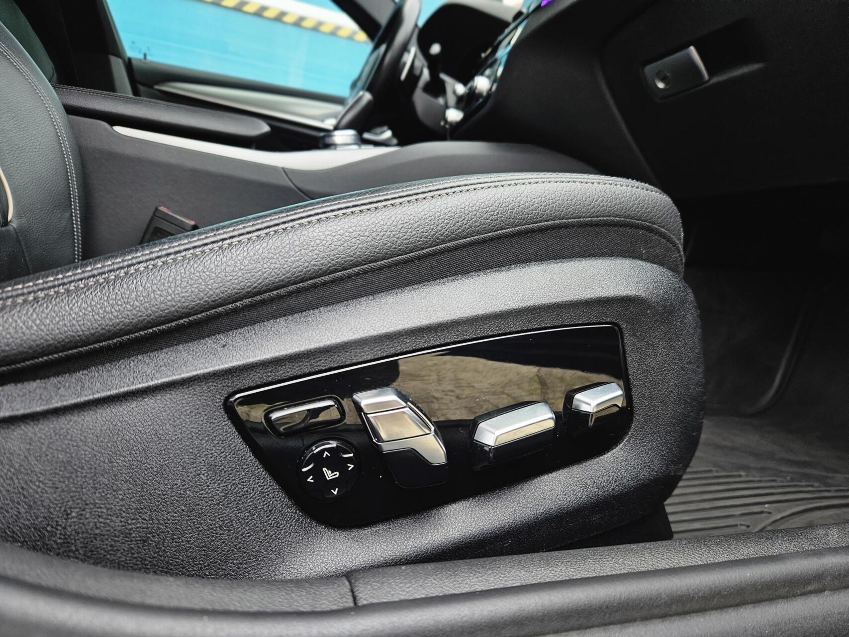 Foto van BMW 530e Iperformance