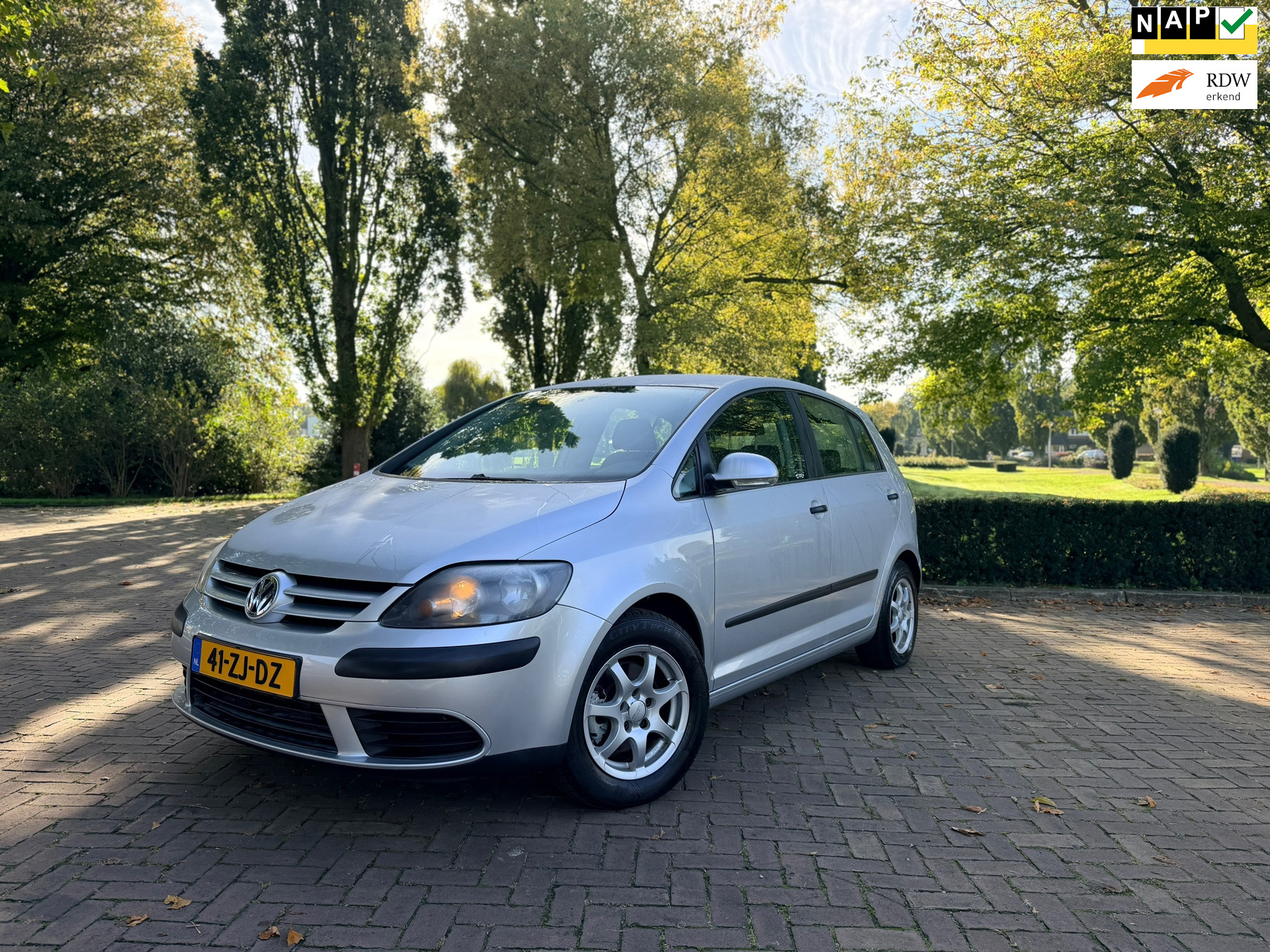 Volkswagen Golf Plus 1.4 TSI Comfortline | Hoge instap | Dealer onderhouden | Trekhaak 2008 - voorkant