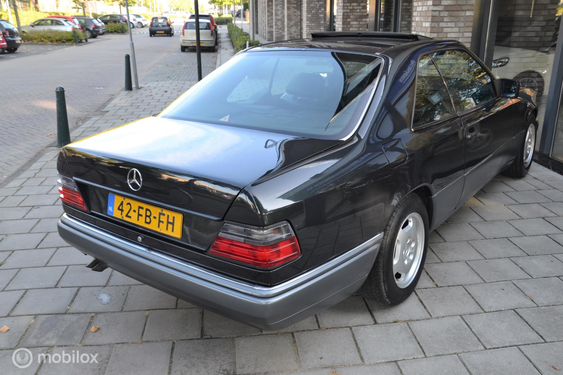 Foto van Mercedes 300 Ce