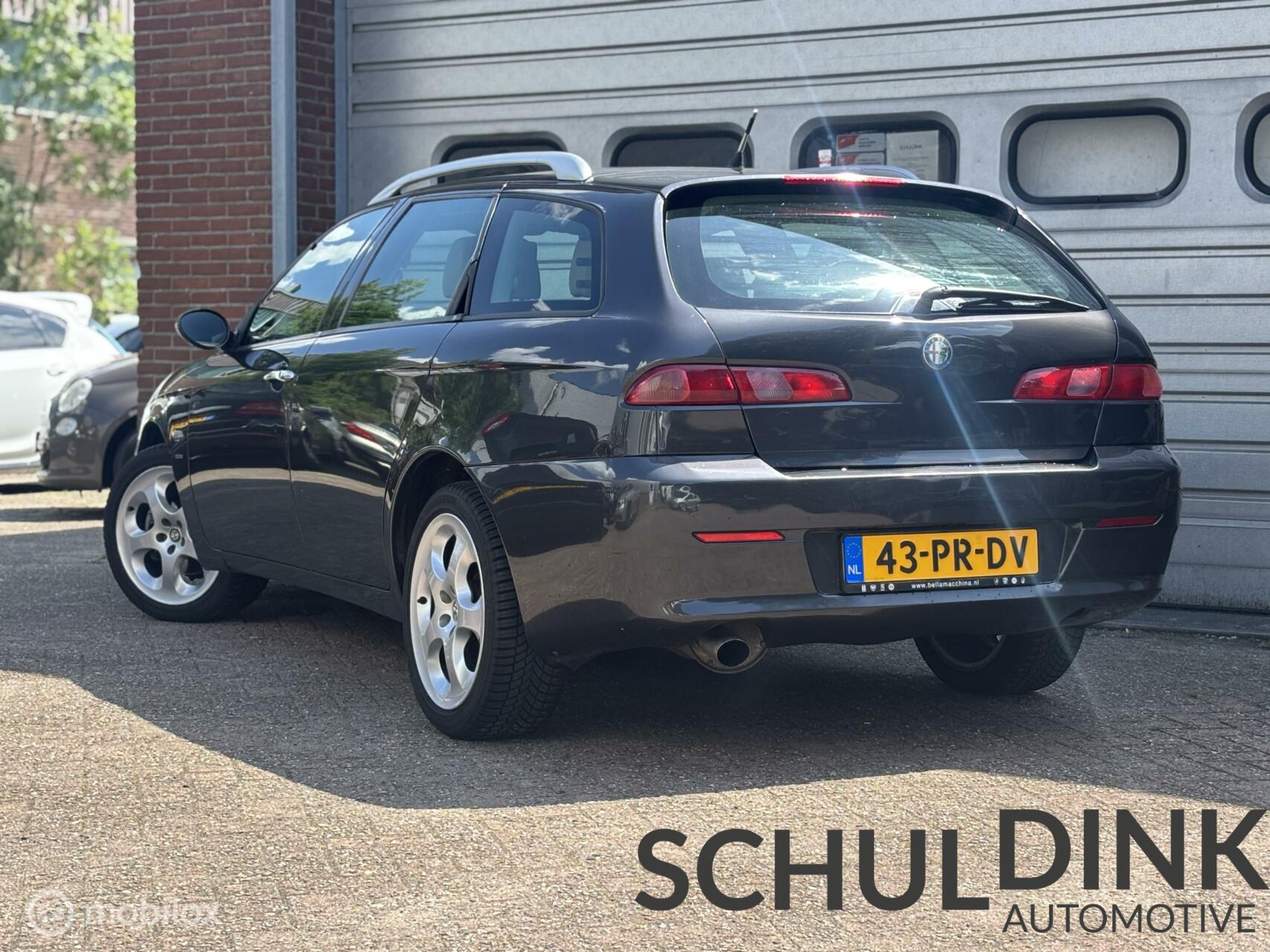 Foto van Alfa Romeo 156 Sportwagon