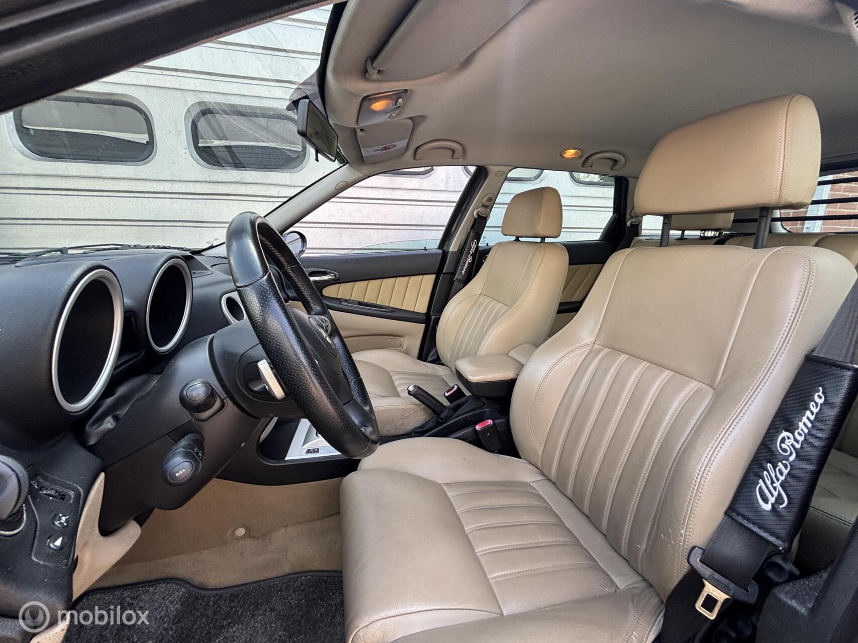 Foto van Alfa Romeo 156 Sportwagon