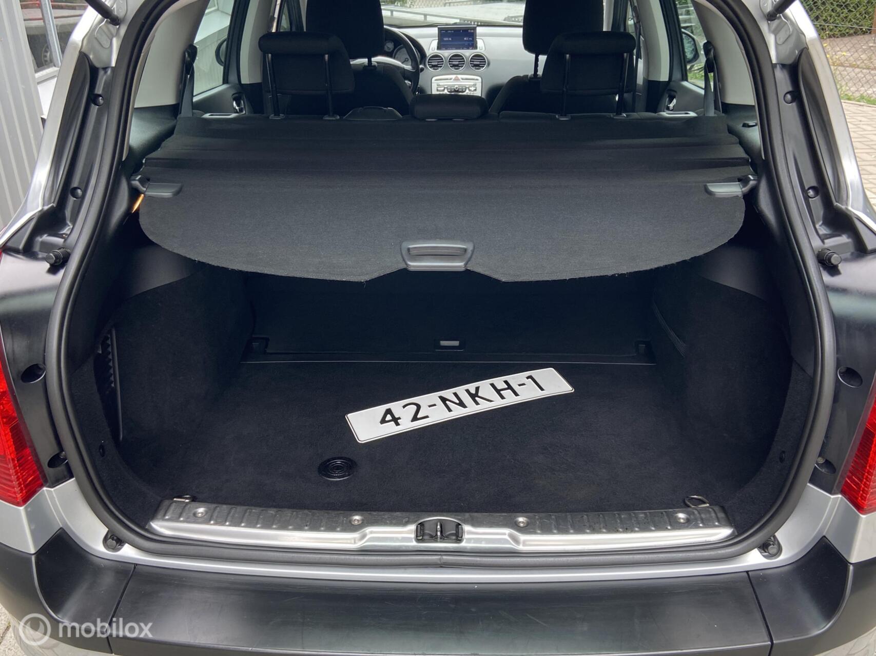 Foto van Peugeot 308 SW