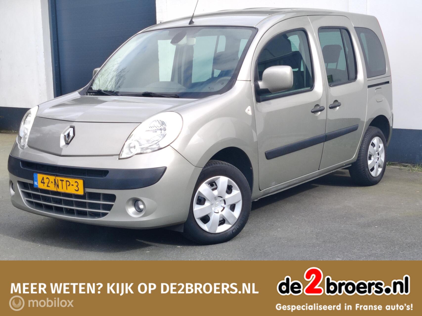 Renault Kangoo 1.6-16V Privilège Automaat 2010 - voorkant