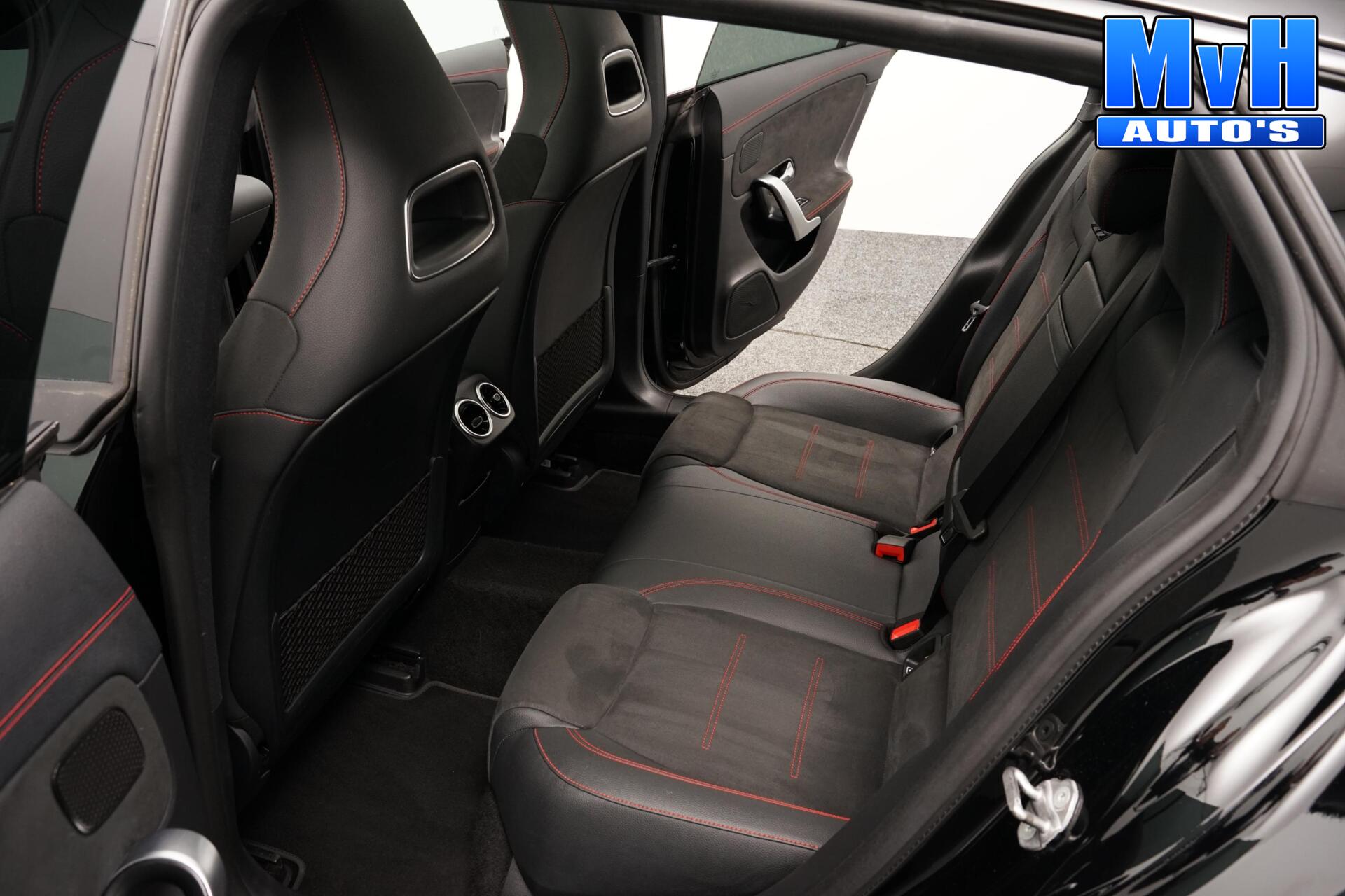Foto van Mercedes-Benz Cla