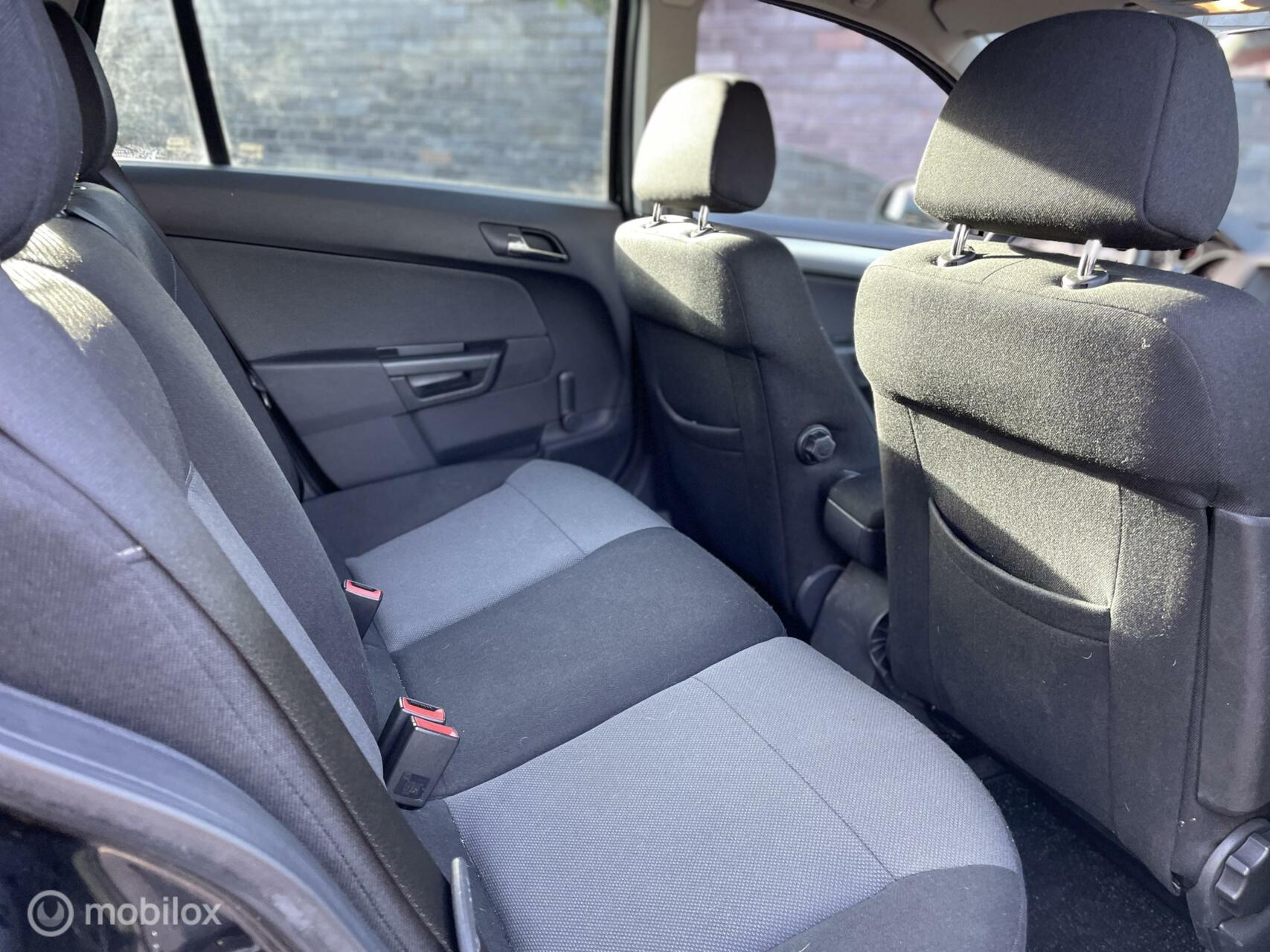 Foto van Opel Astra Wagon