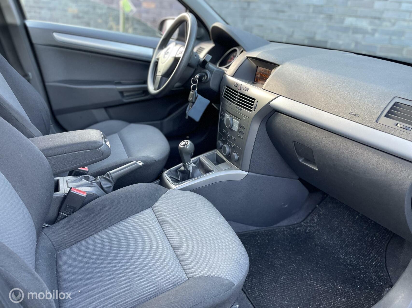 Foto van Opel Astra Wagon