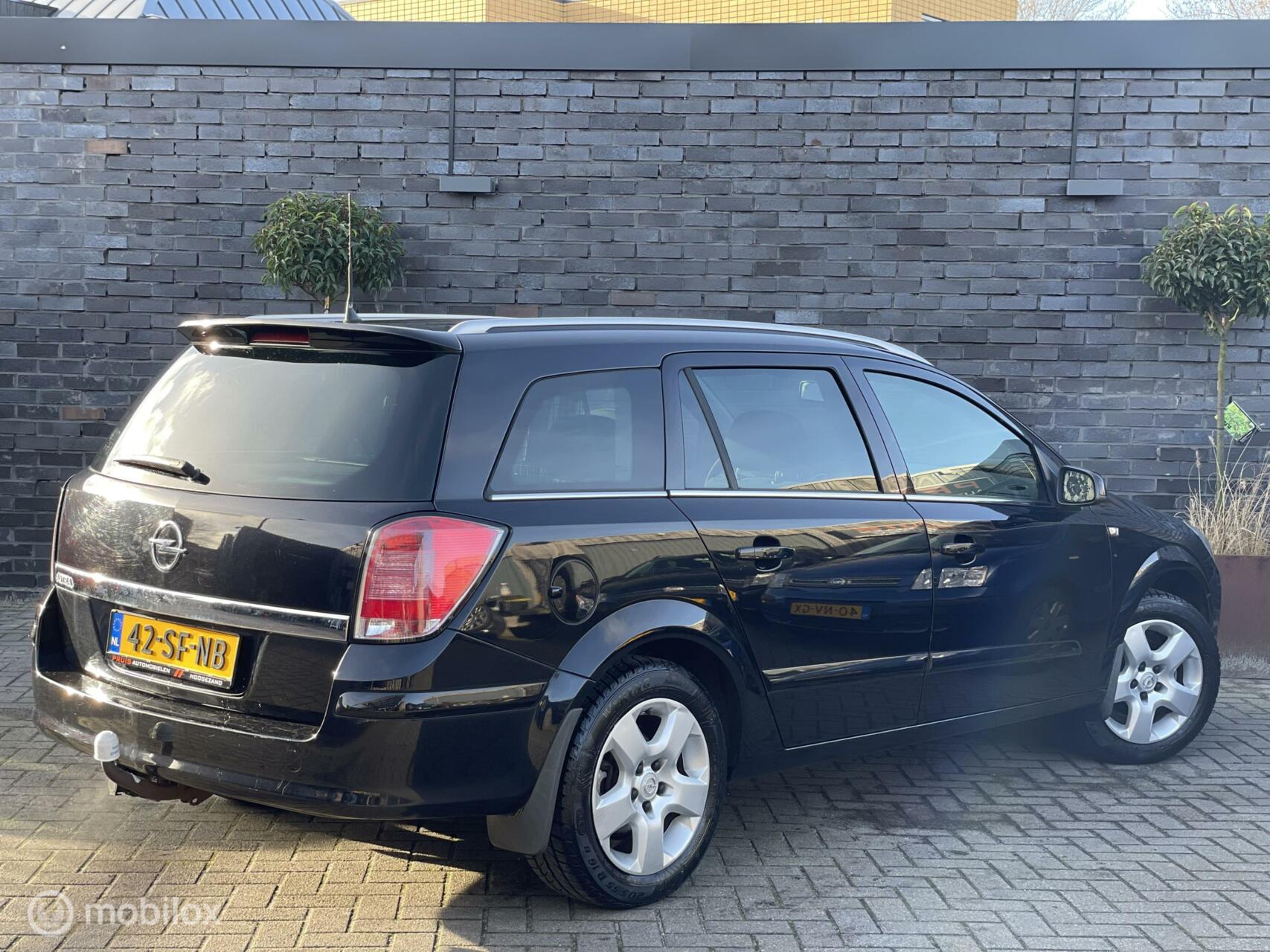 Foto van Opel Astra Wagon