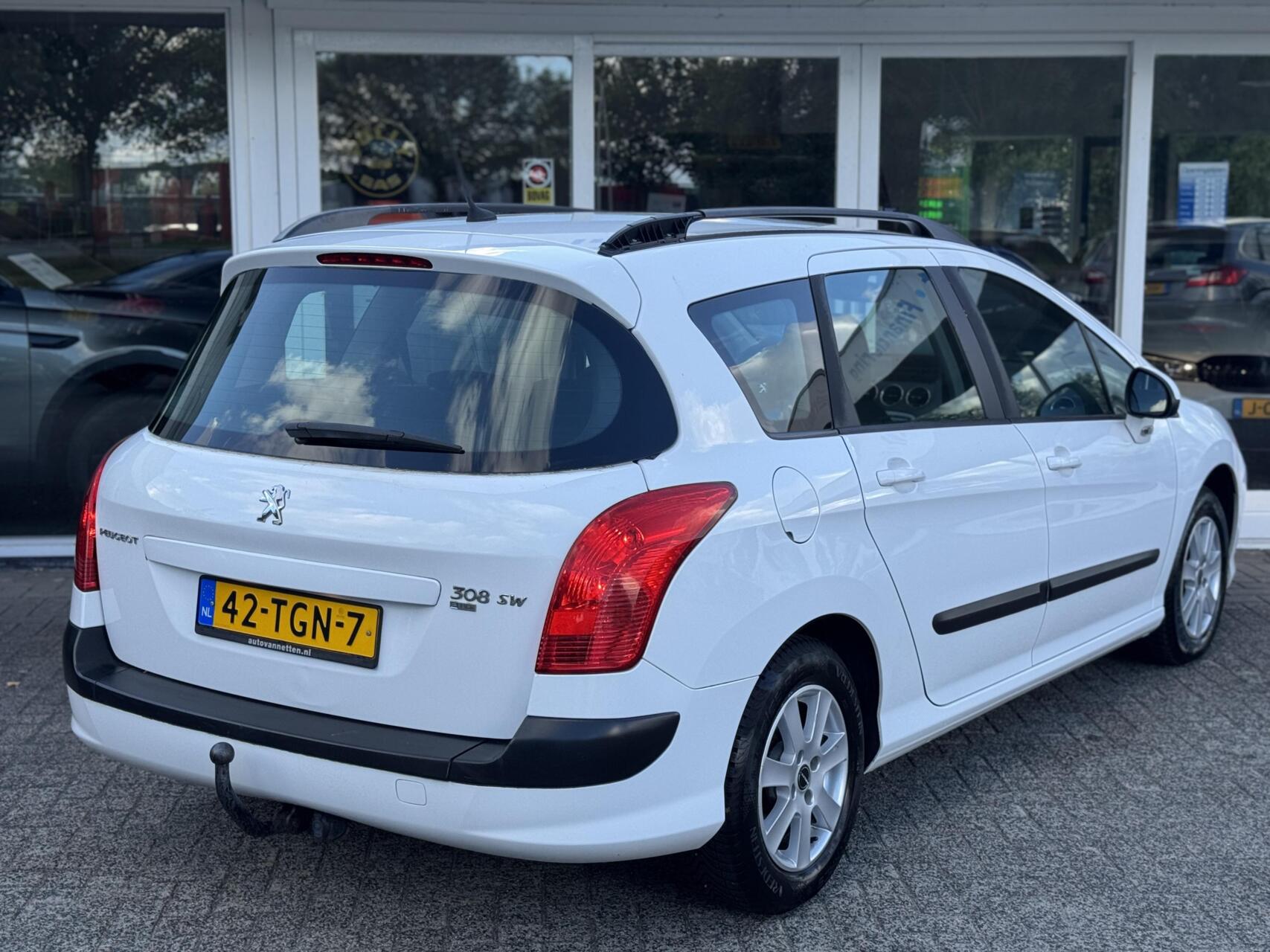 Foto van Peugeot 308 SW