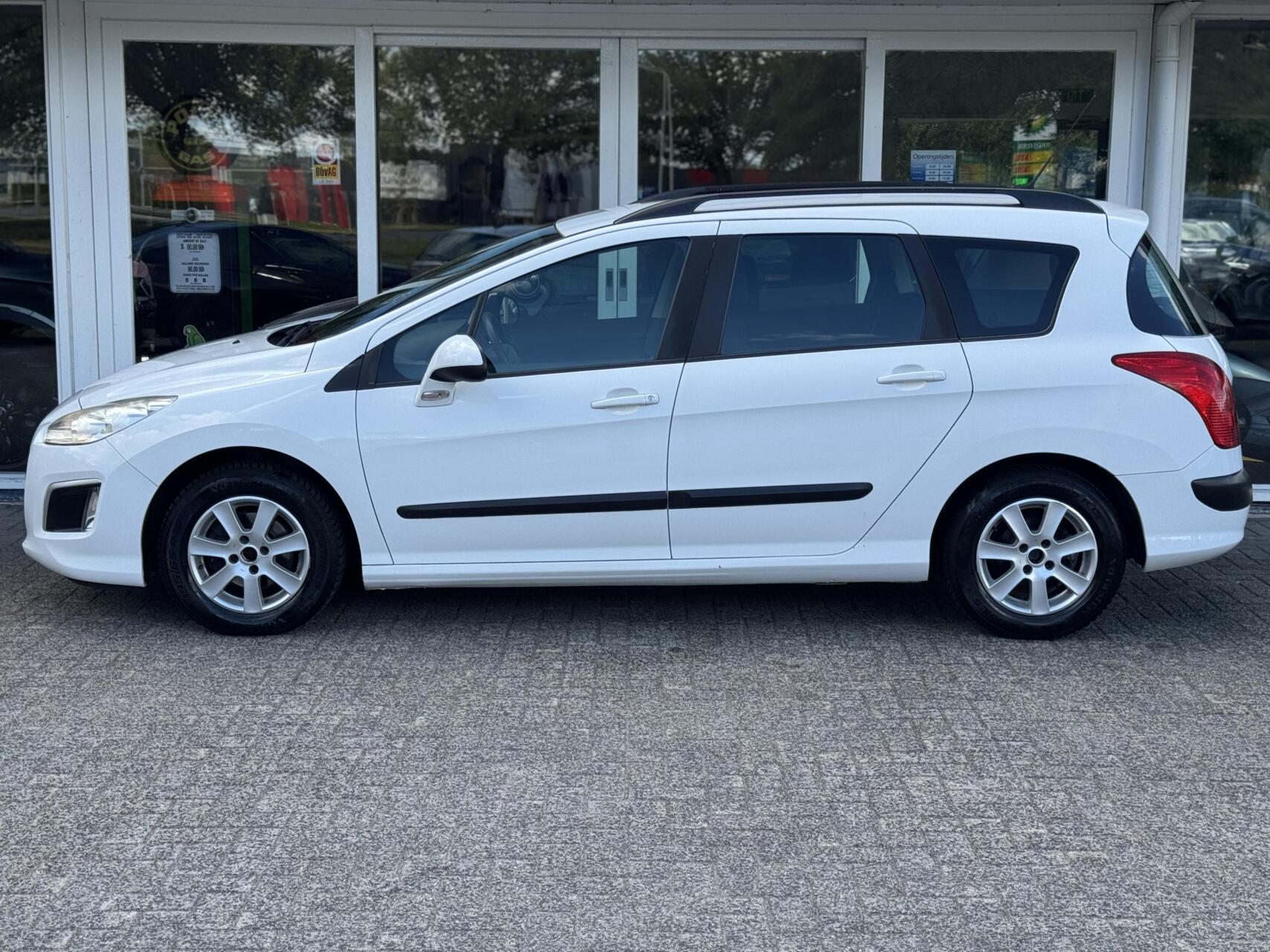 Foto van Peugeot 308 SW