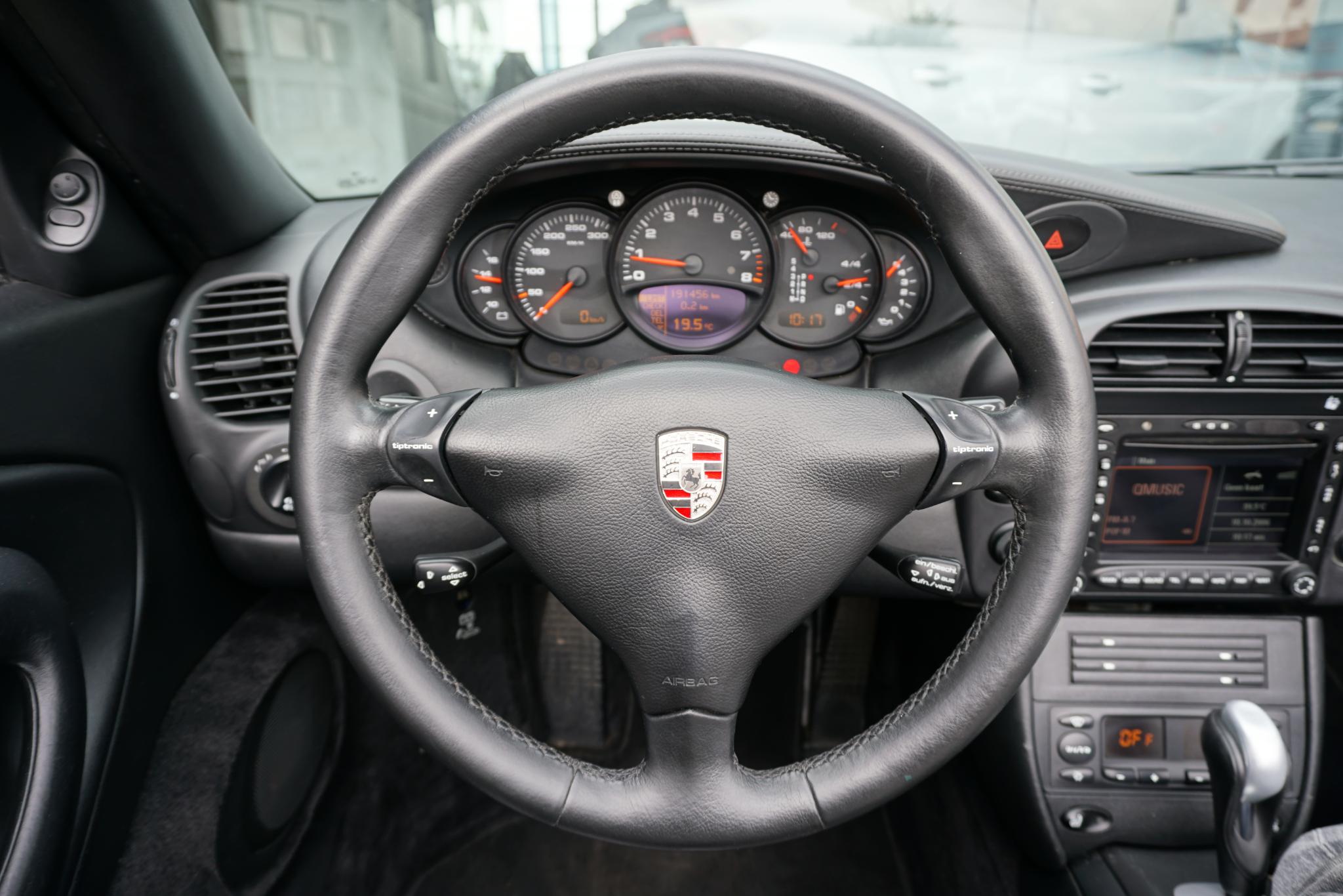 Foto van Porsche 911 Carrera