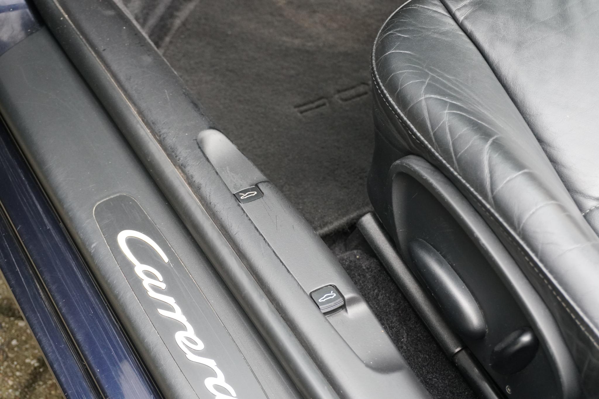Foto van Porsche 911 Carrera