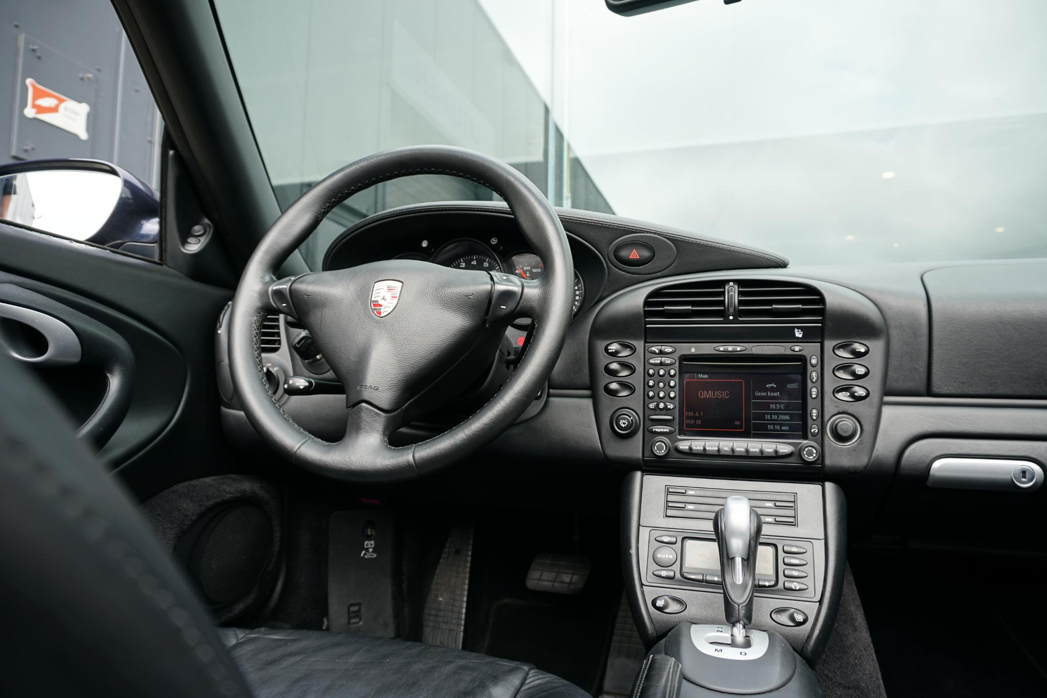 Foto van Porsche 911 Carrera