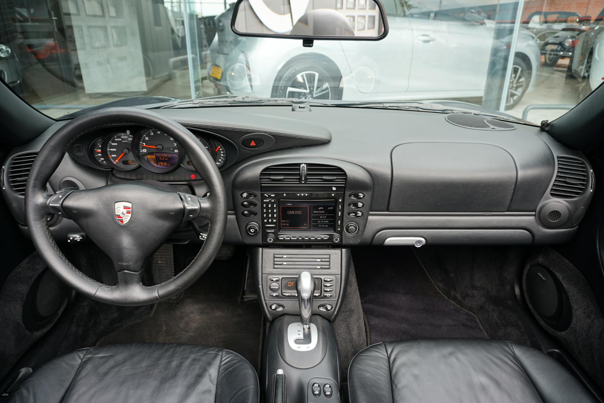 Foto van Porsche 911 Carrera