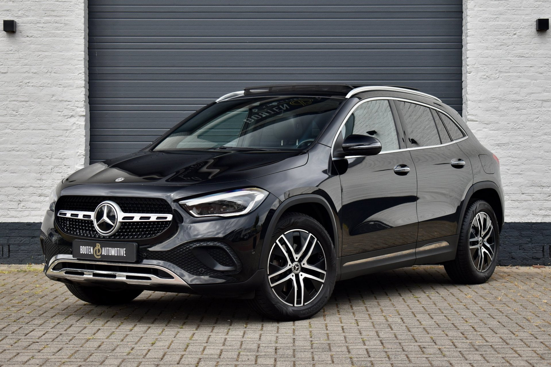 Mercedes-Benz Gla 200 200 Business Solution Luxury | Pano | Memory | LED | Camera | Leder | 2020 - voorkant