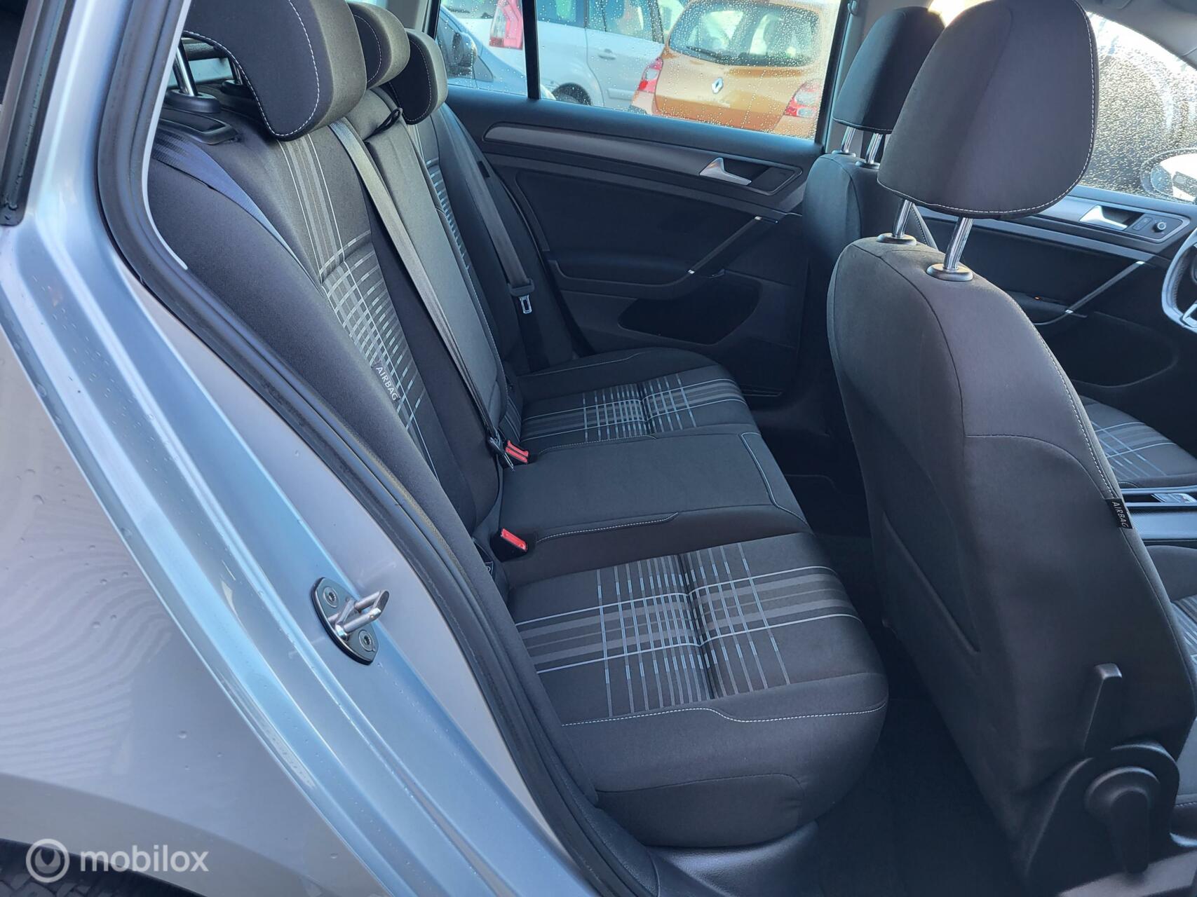 Foto van Volkswagen Golf Variant