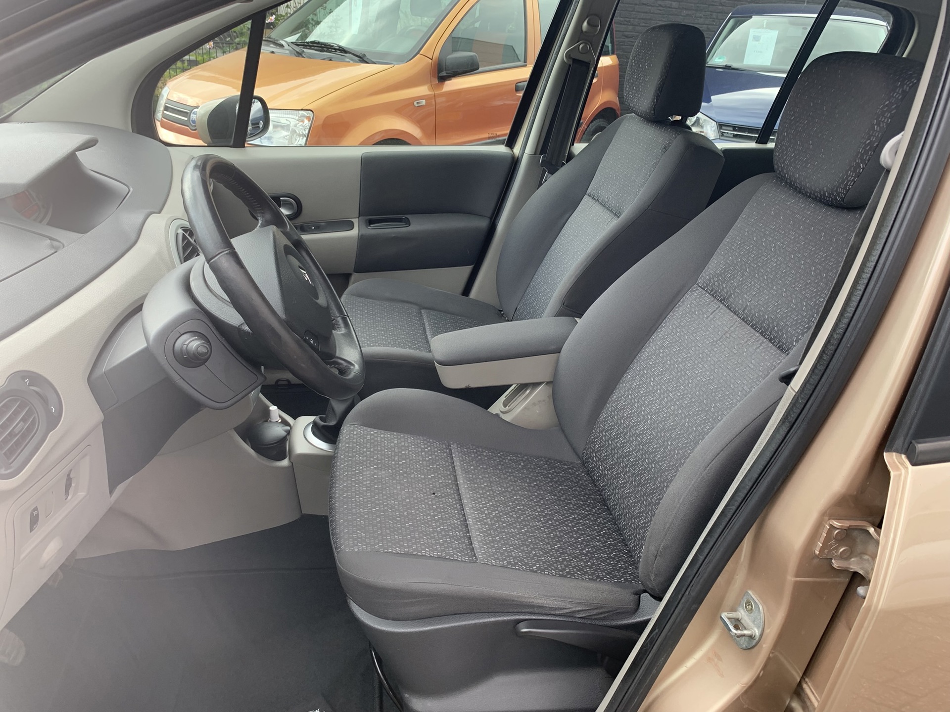 Foto van Renault Modus