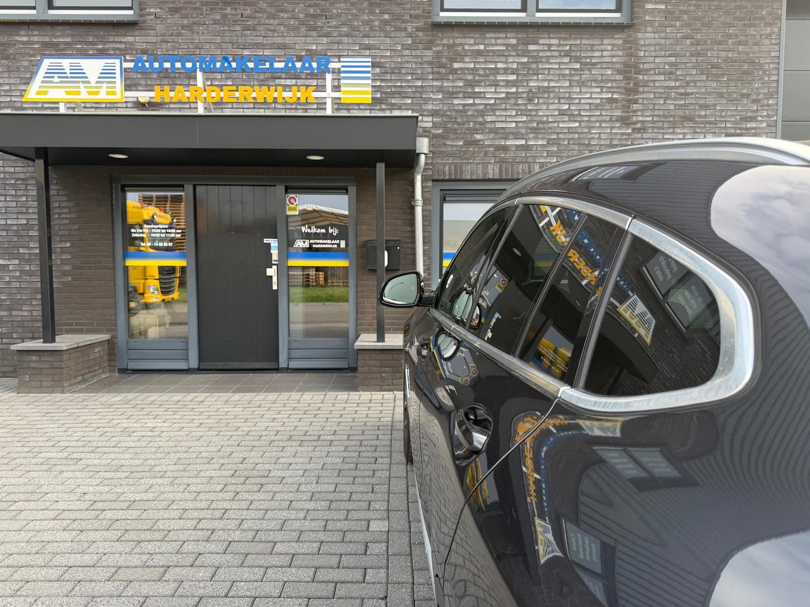 Foto van BMW X4 Xdrive20i
