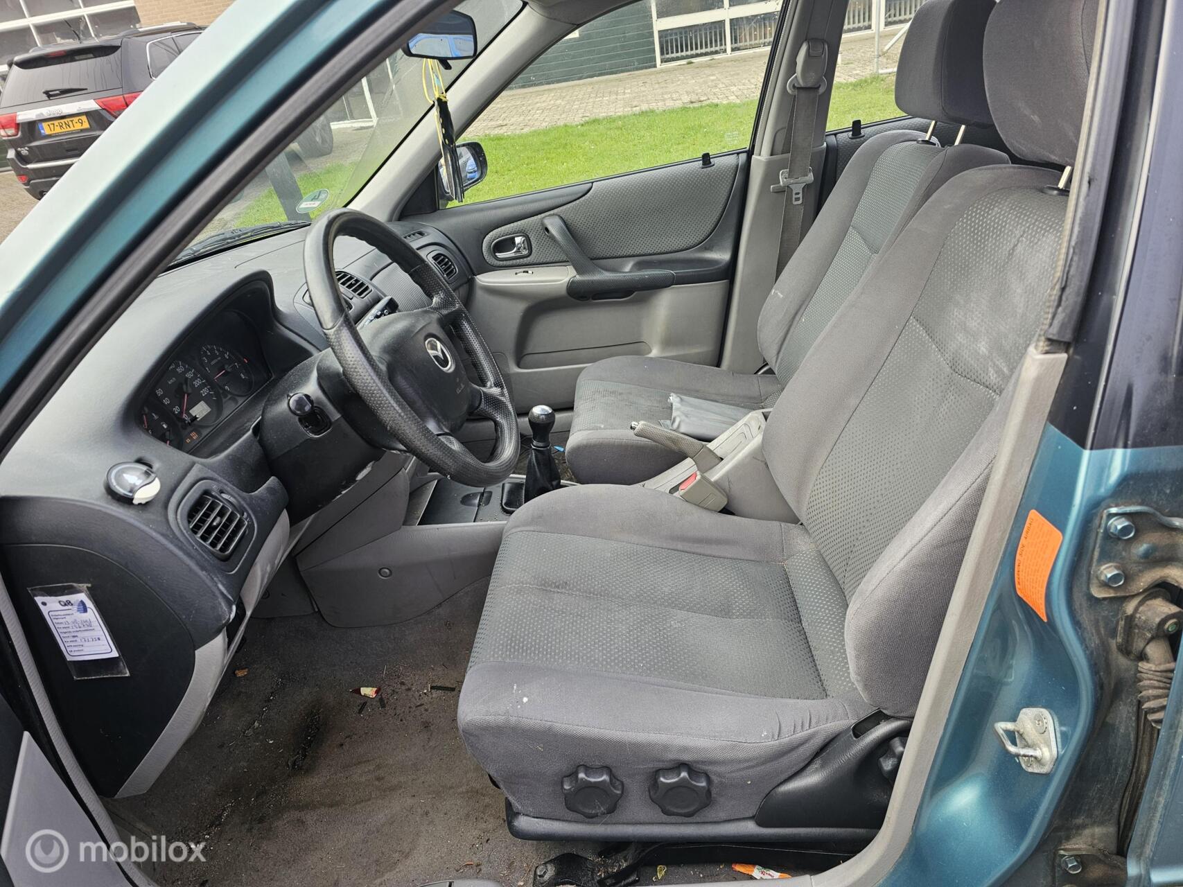 Foto van Mazda Mazda 323f