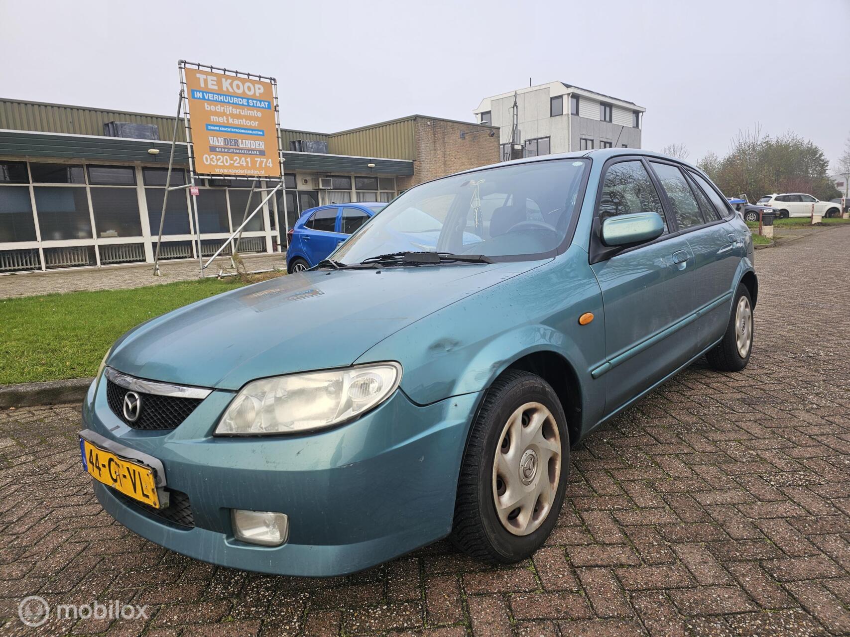 Foto van Mazda Mazda 323f