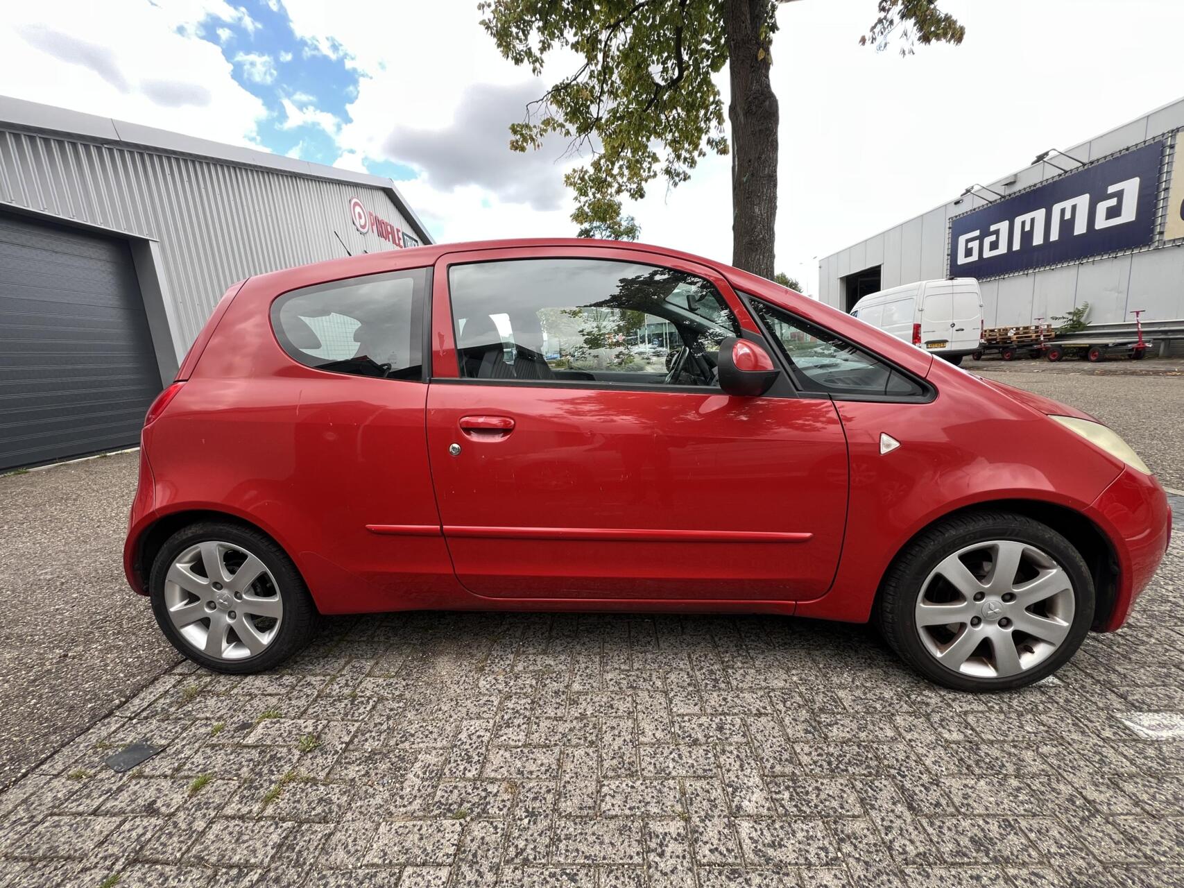 Foto van Mitsubishi Colt