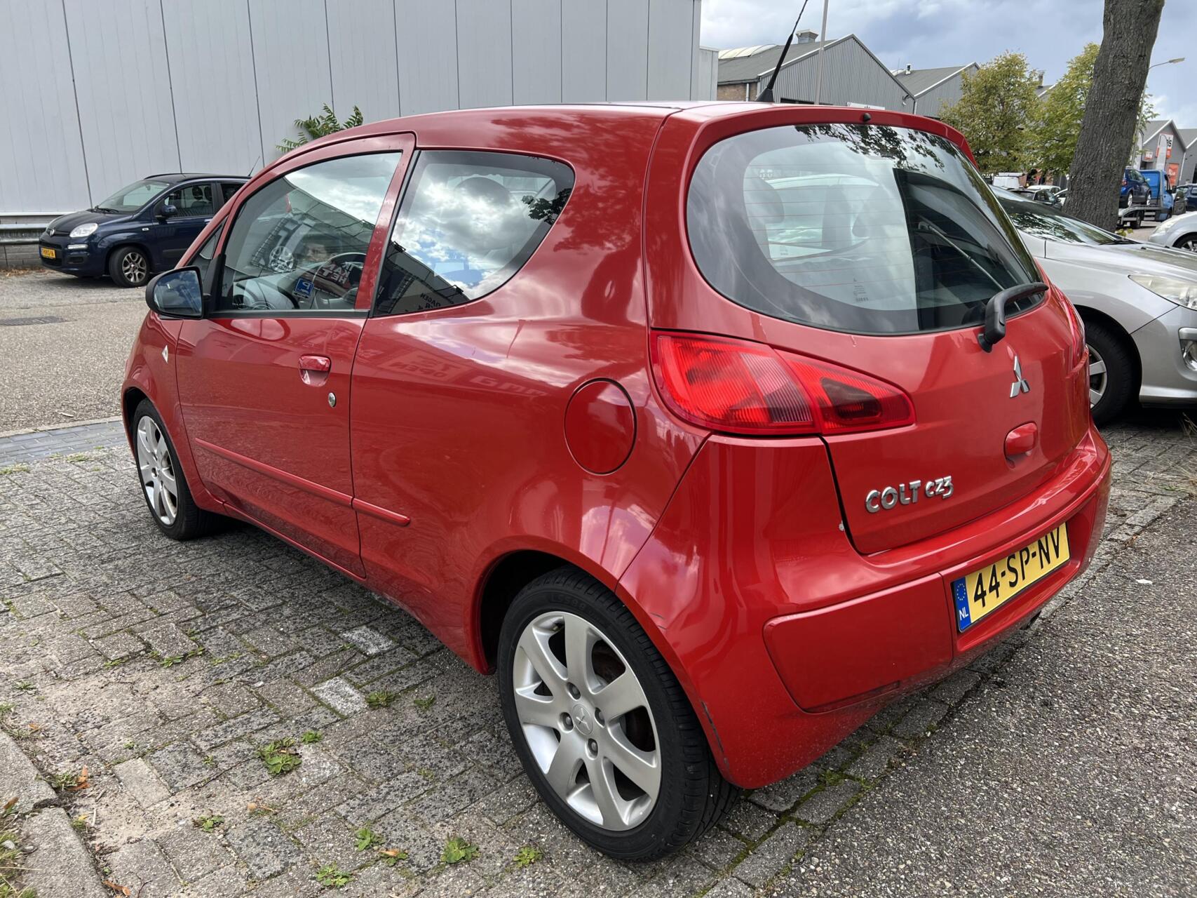 Foto van Mitsubishi Colt