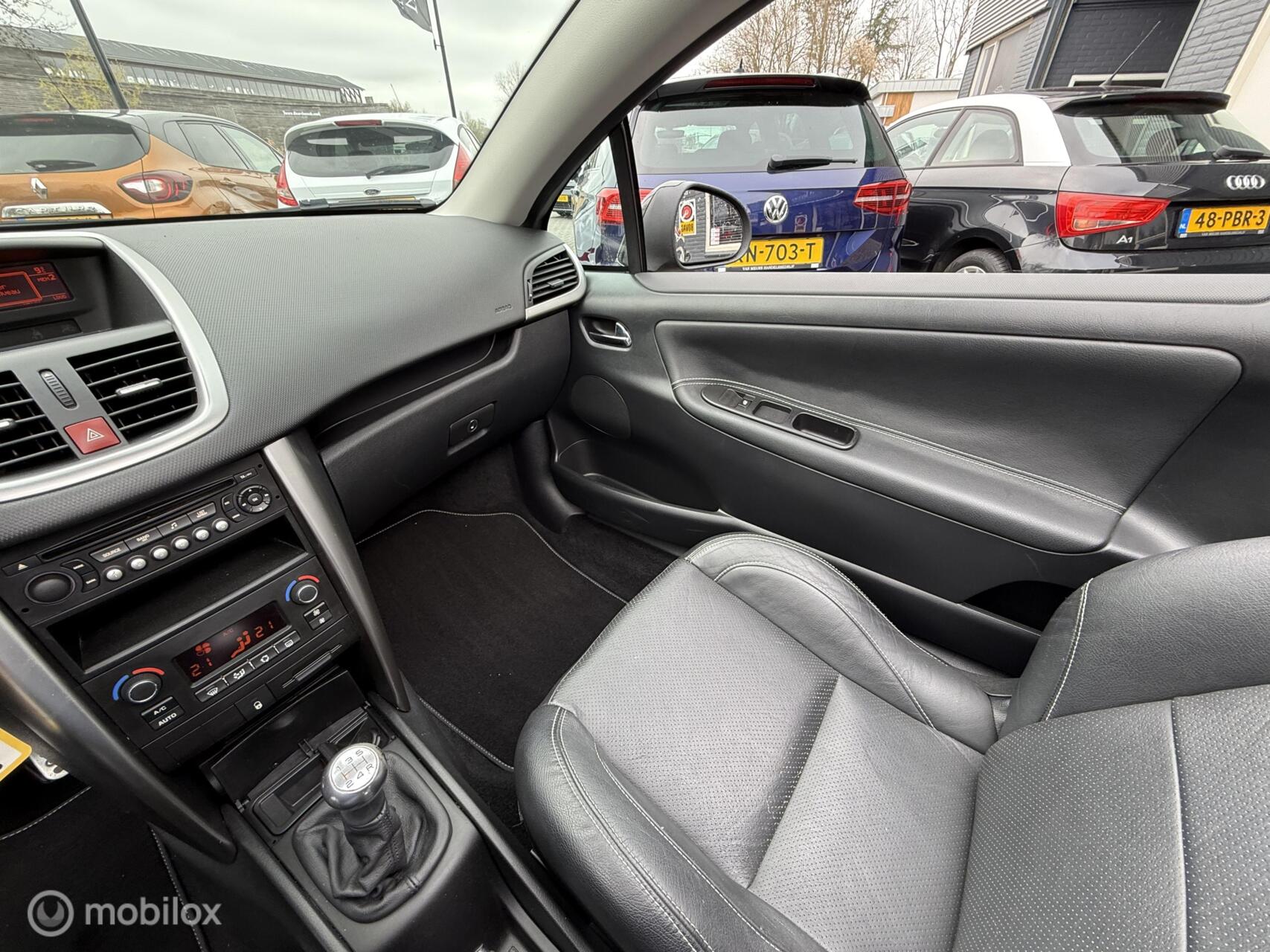 Foto van Peugeot 207 CC