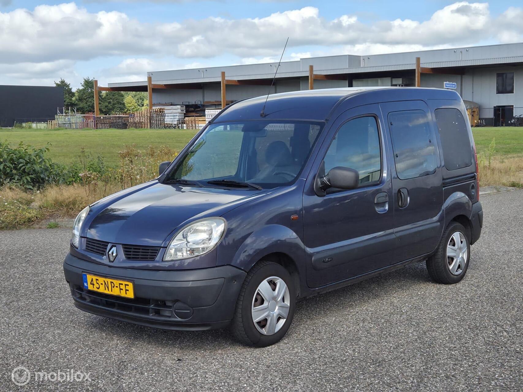 Renault Kangoo 1.2-16V Air 2x schuifdeur / Apk / NAP 2003 - voorkant