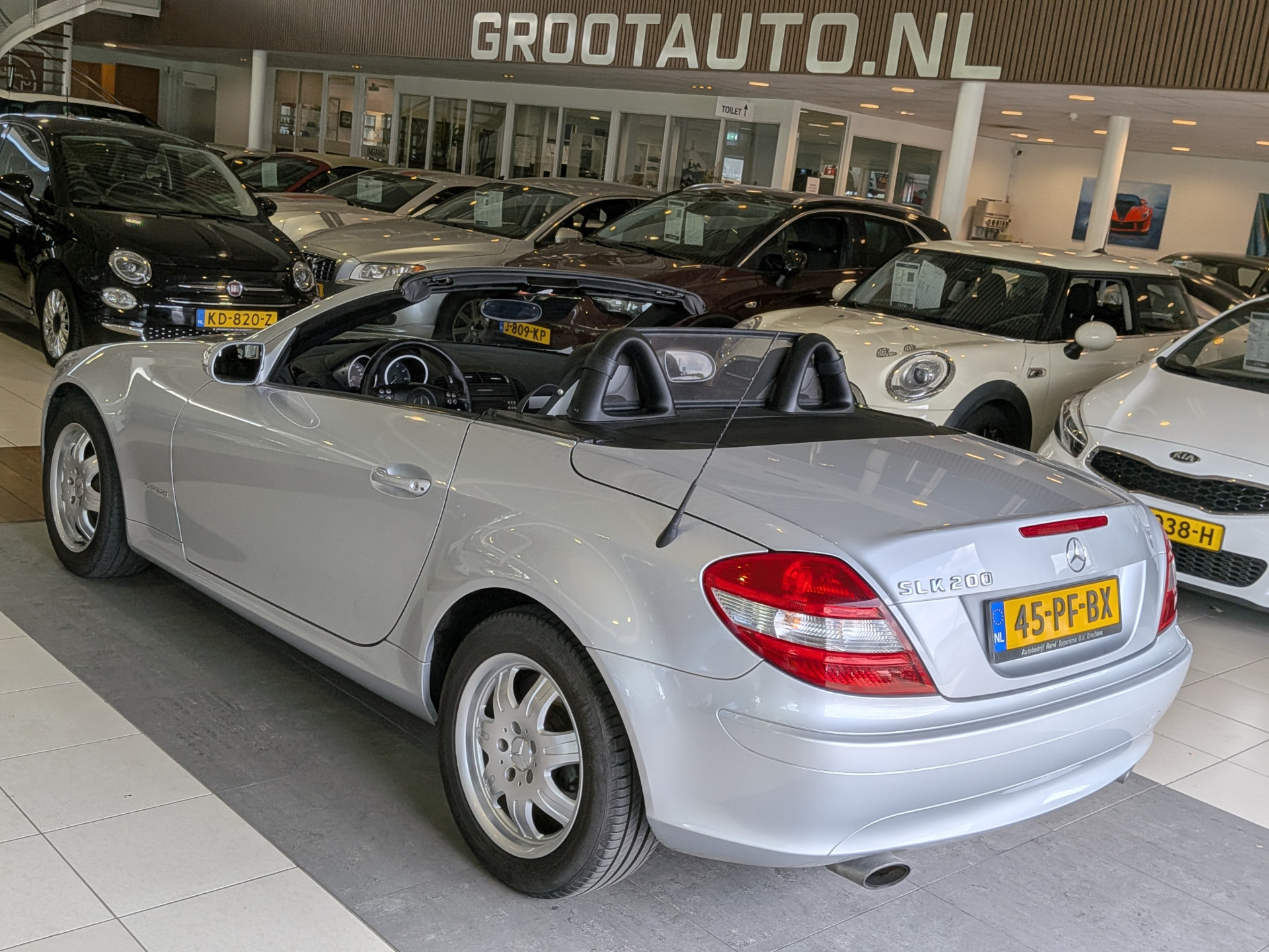 Foto van Mercedes-Benz SLK 200 Kompressor