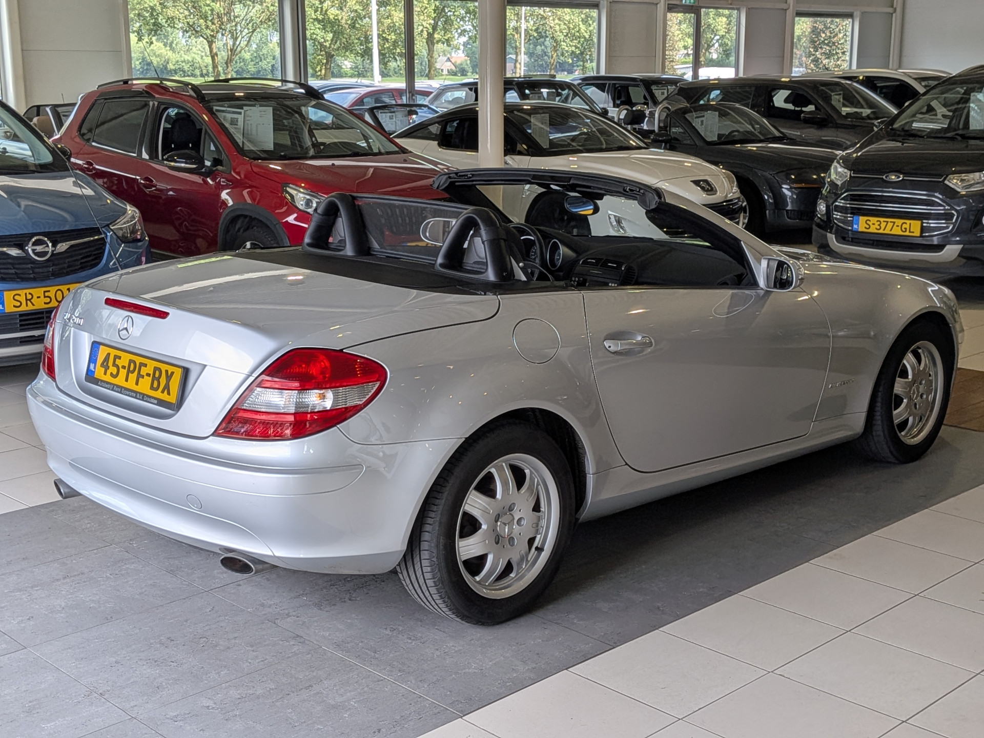 Foto van Mercedes-Benz SLK 200 Kompressor
