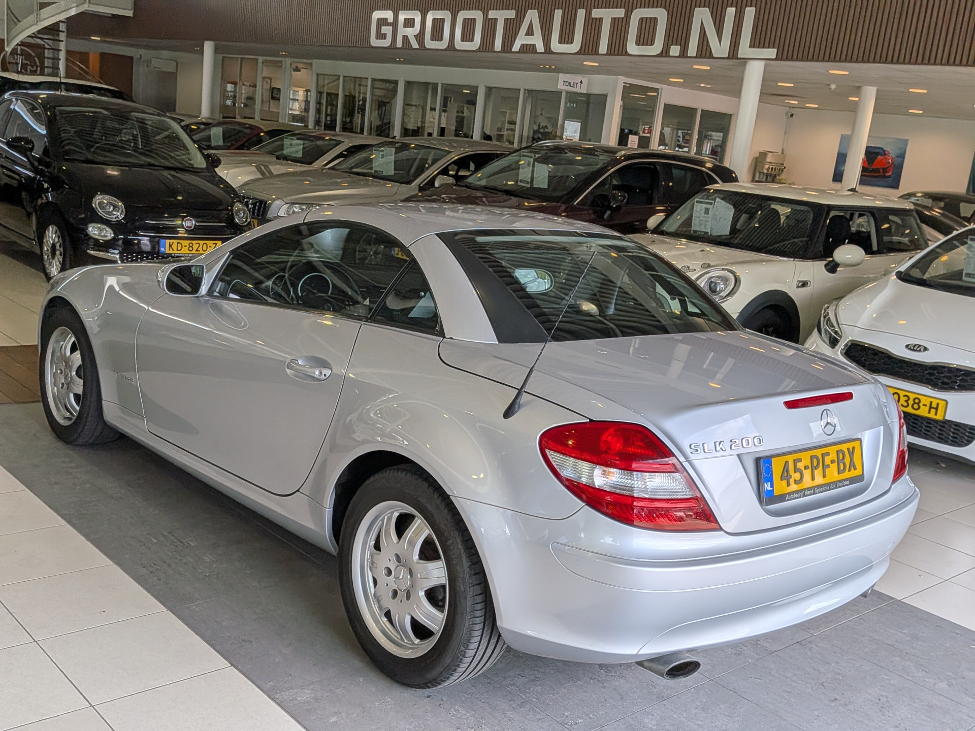 Foto van Mercedes-Benz SLK 200 Kompressor