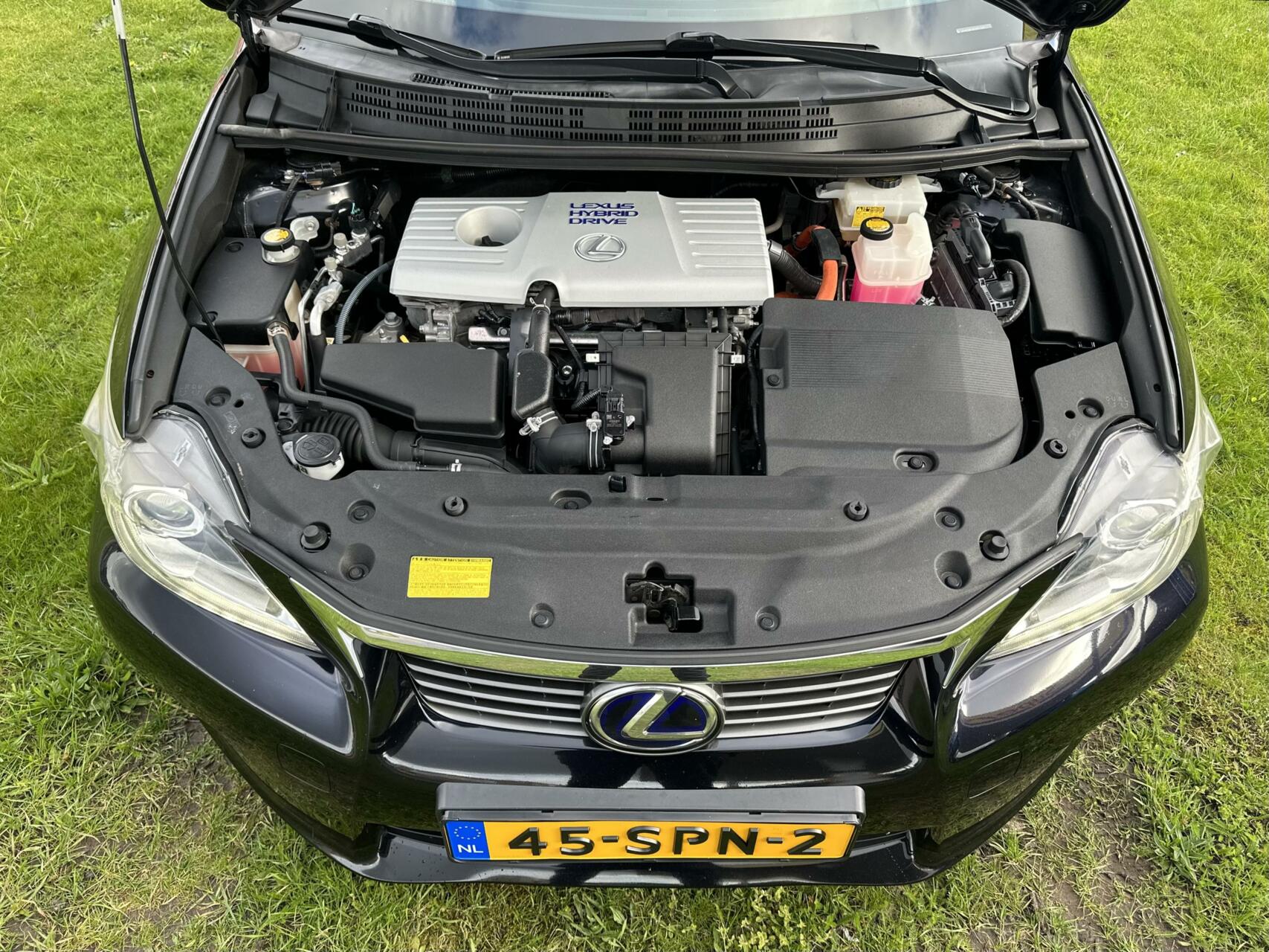 Foto van Lexus CT