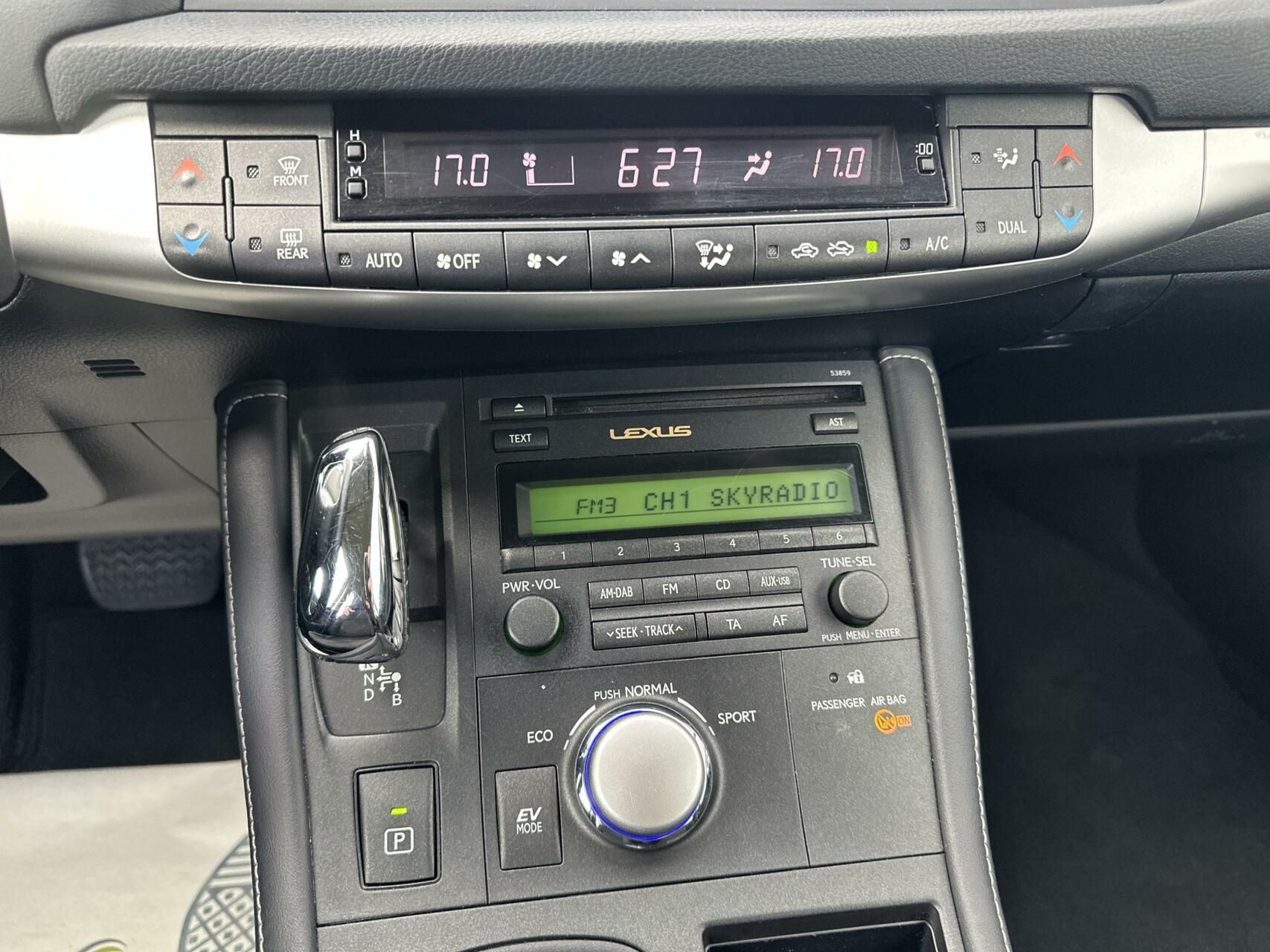 Foto van Lexus CT