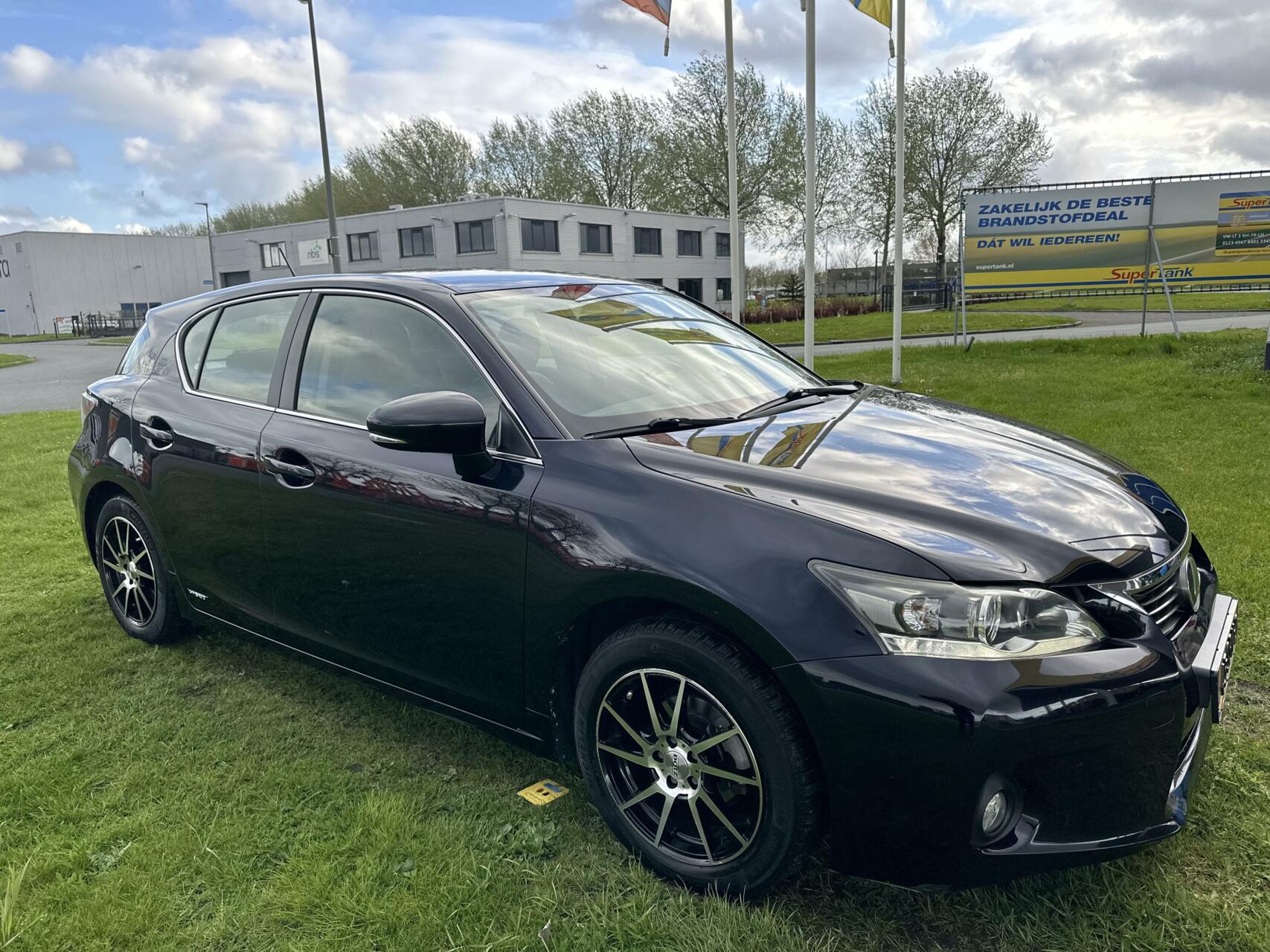 Foto van Lexus CT