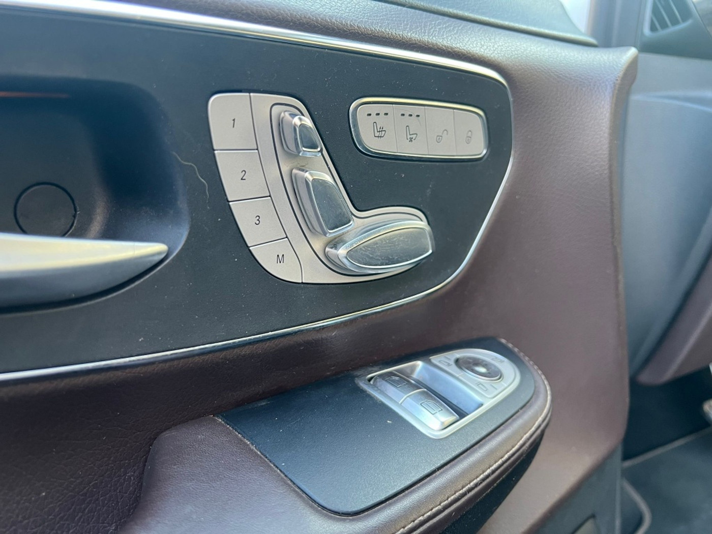 Foto van Mercedes-Benz V-klasse