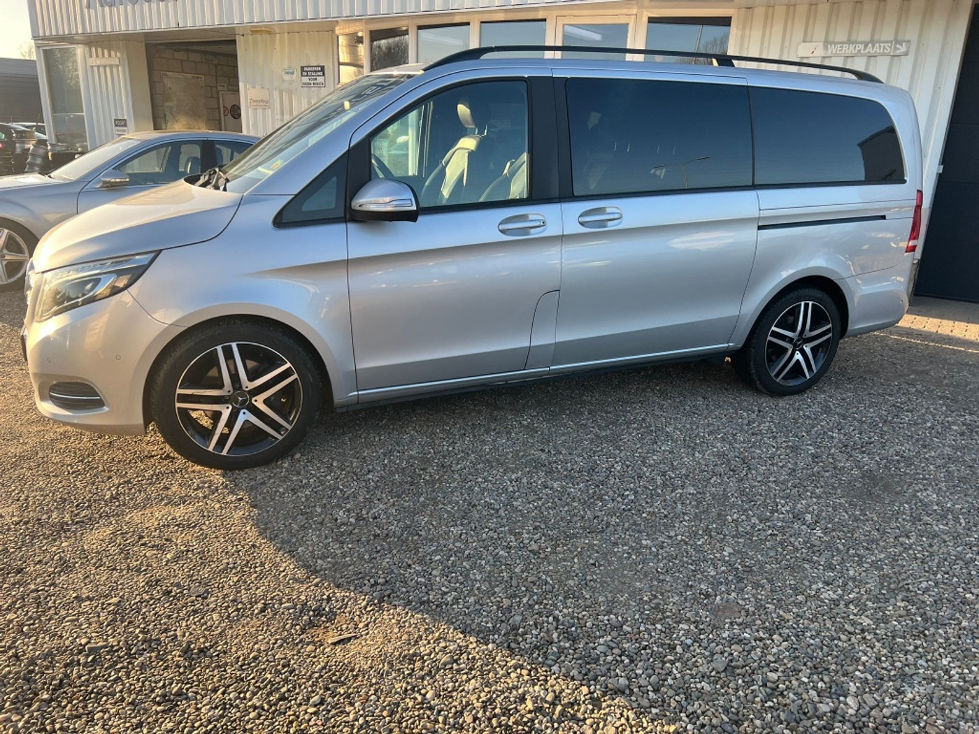 Foto van Mercedes-Benz V-klasse