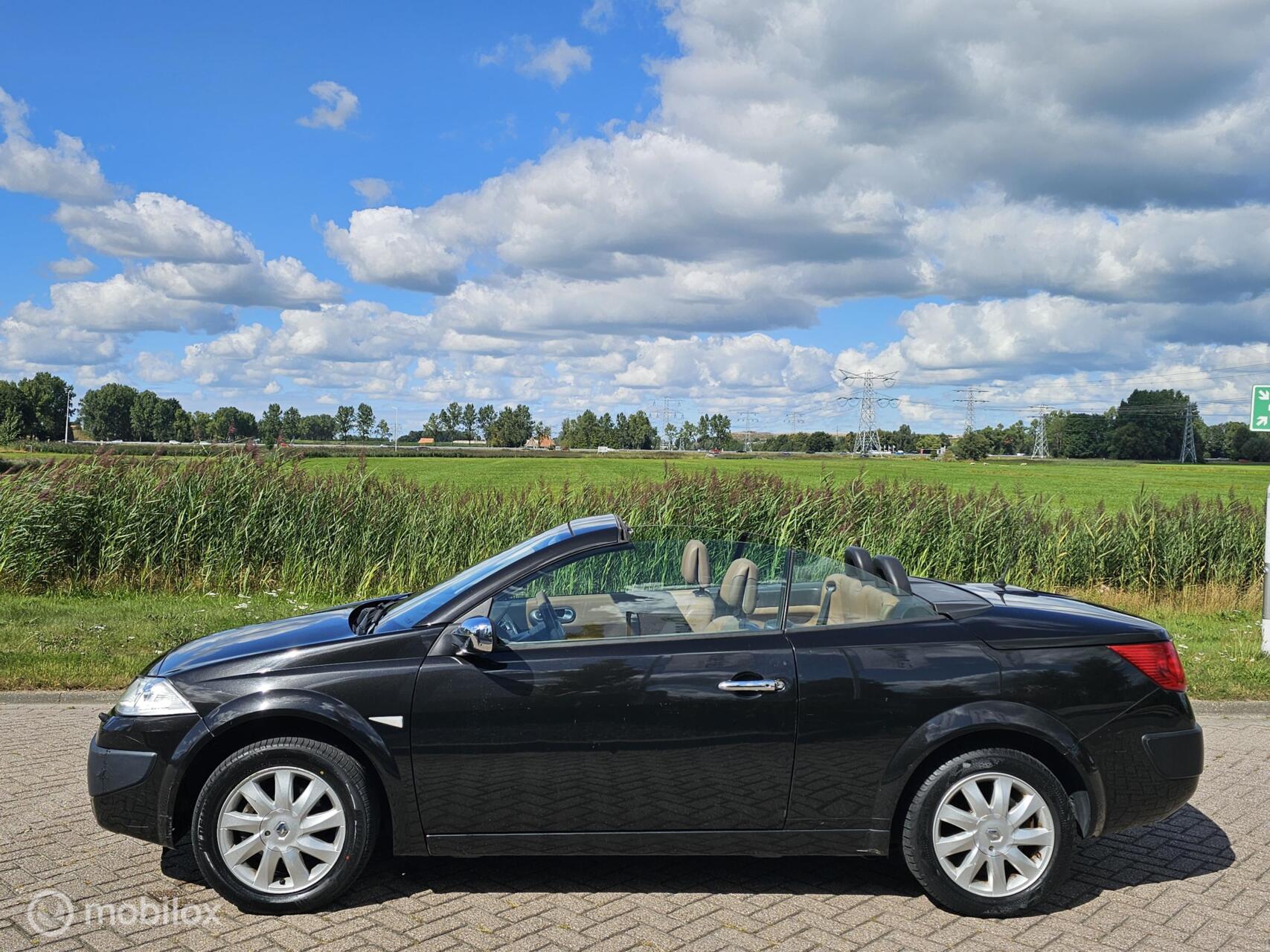 Foto van Renault Mégane Coupé-cabriolet