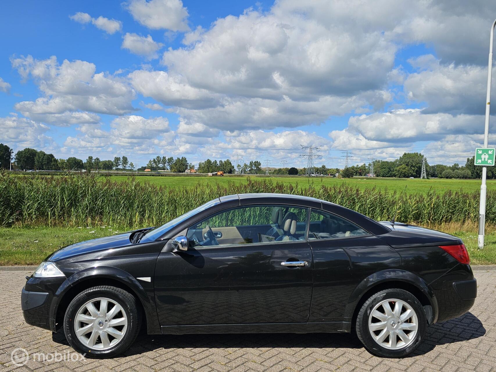 Foto van Renault Mégane Coupé-cabriolet