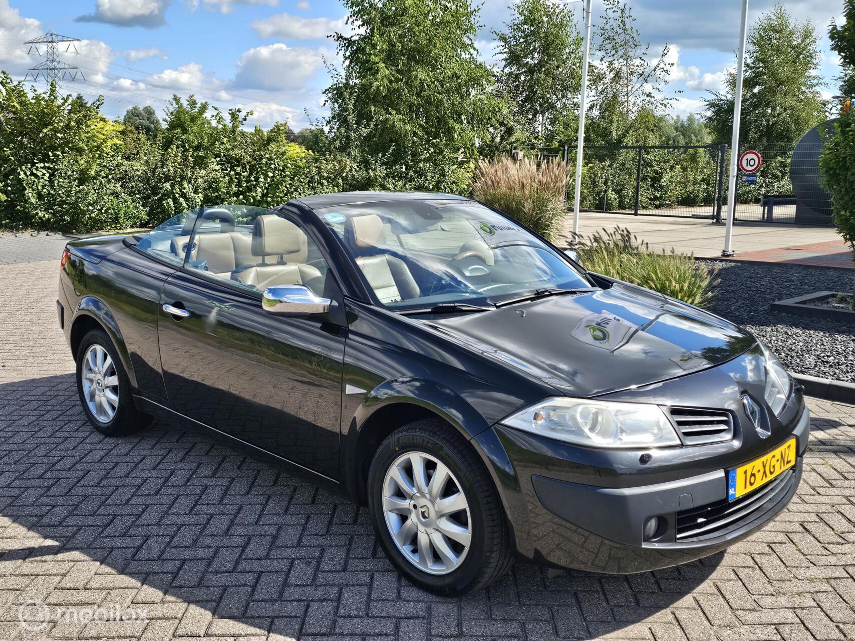 Foto van Renault Mégane Coupé-cabriolet