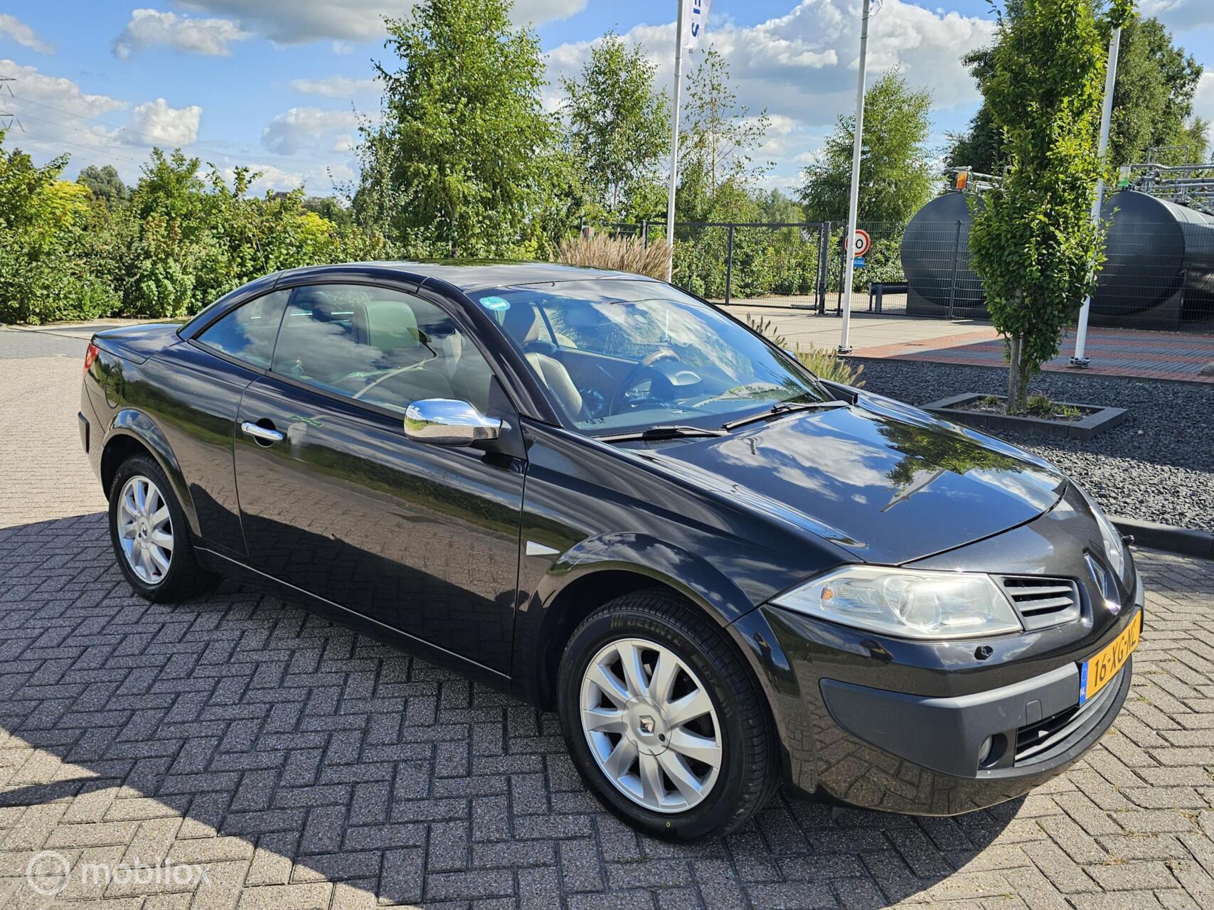 Foto van Renault Mégane Coupé-cabriolet